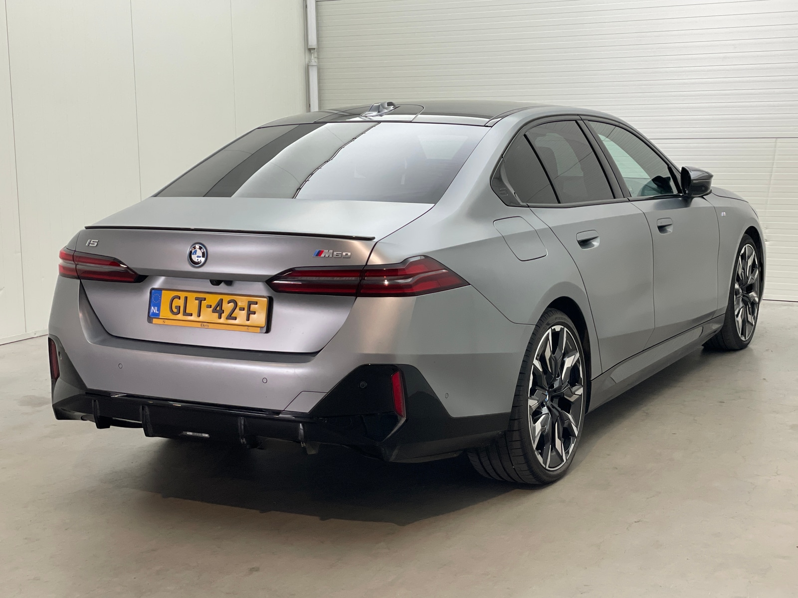 Foto 9 van BMW i5