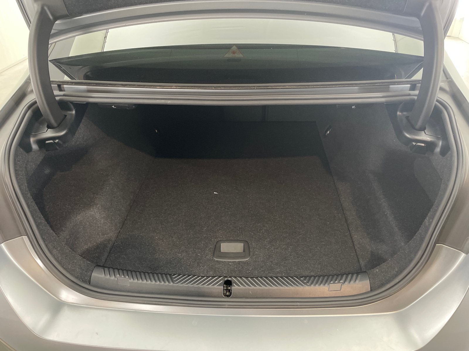 Foto 11 van BMW i5