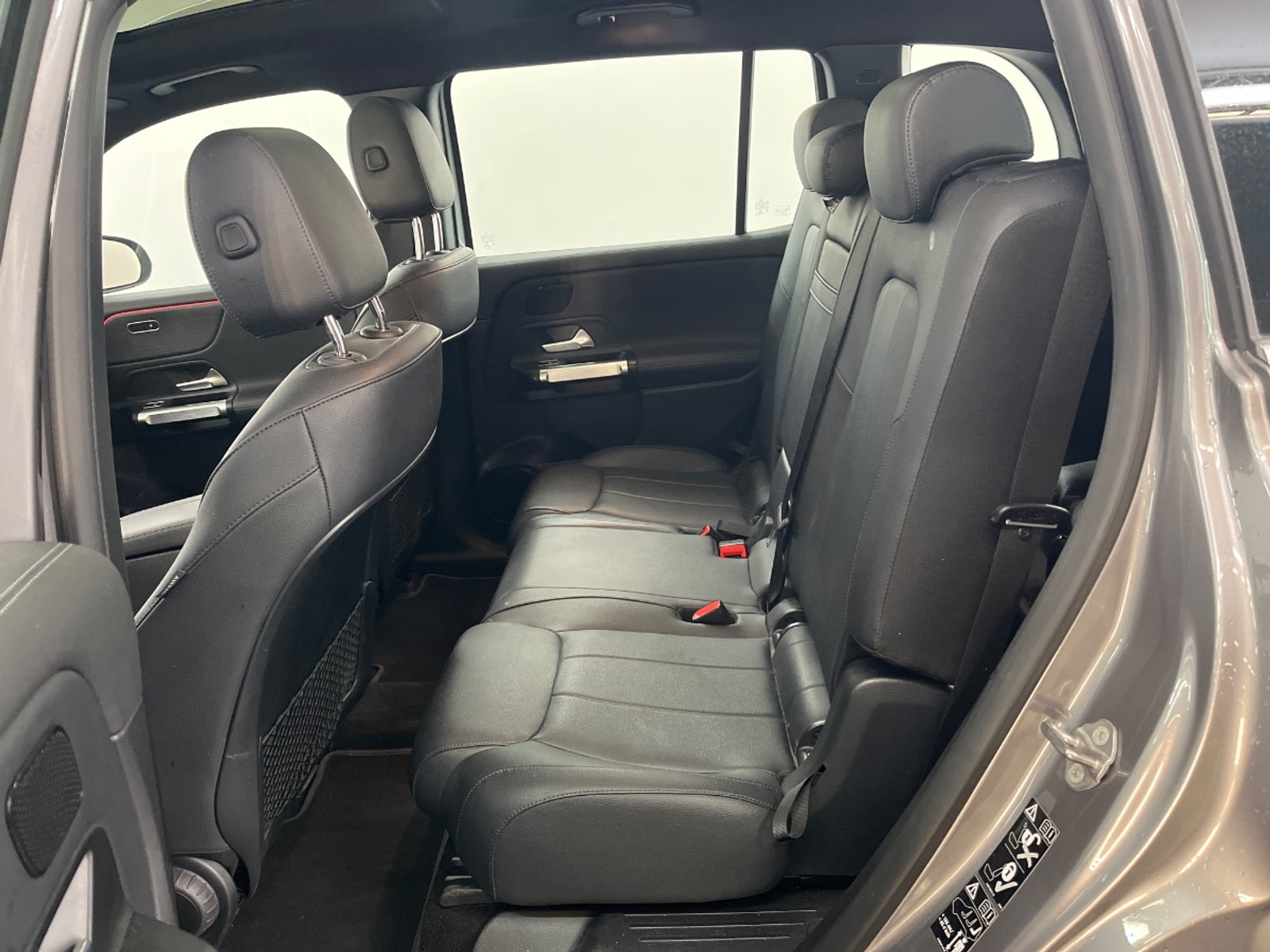 Foto 3 van Mercedes EQB