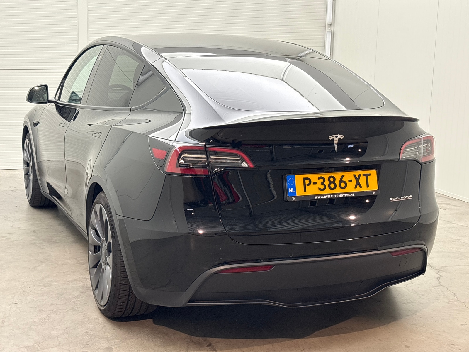 Foto 4 van Tesla Model Y