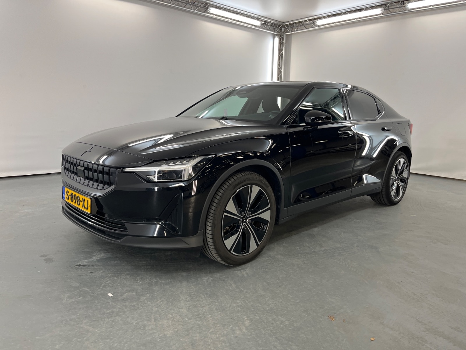 Foto 4 van Polestar 2