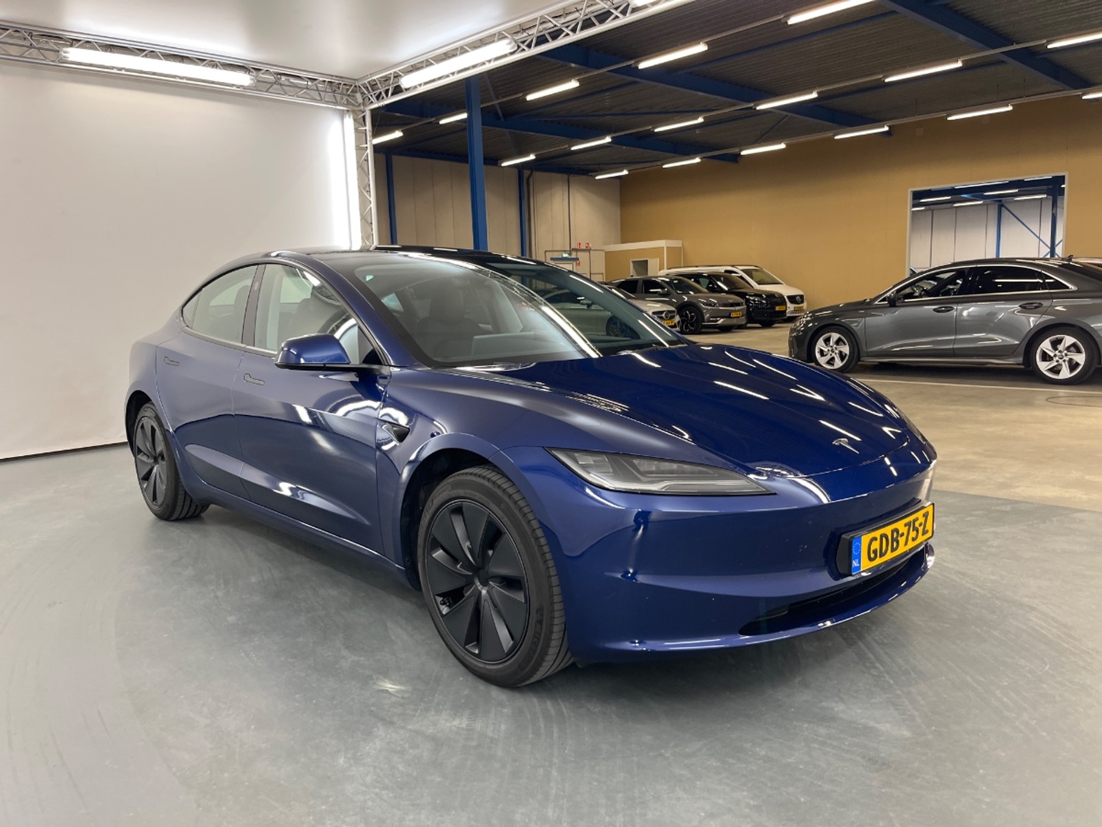 Foto 5 van Tesla Model 3