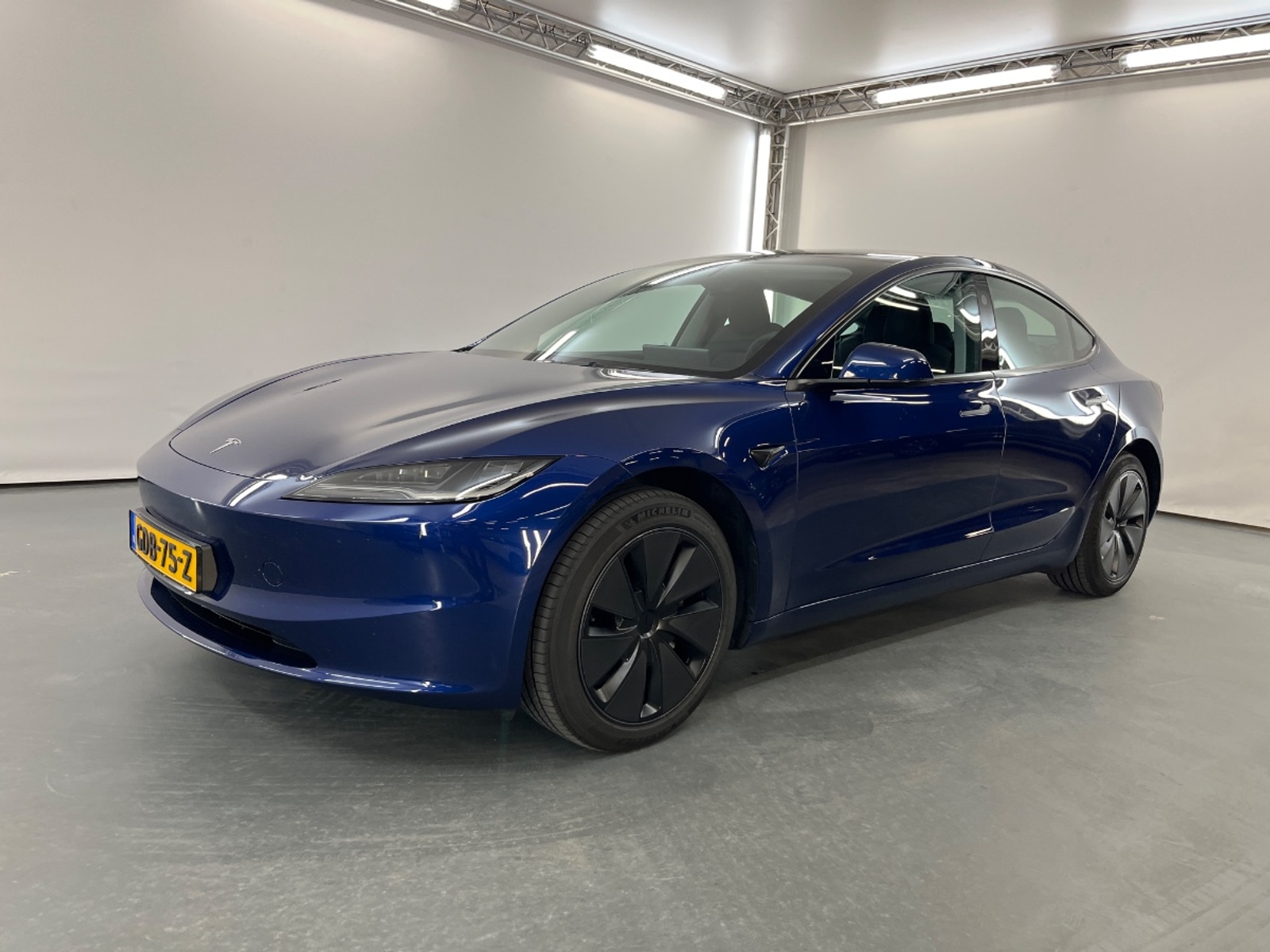 Foto 11 van Tesla Model 3