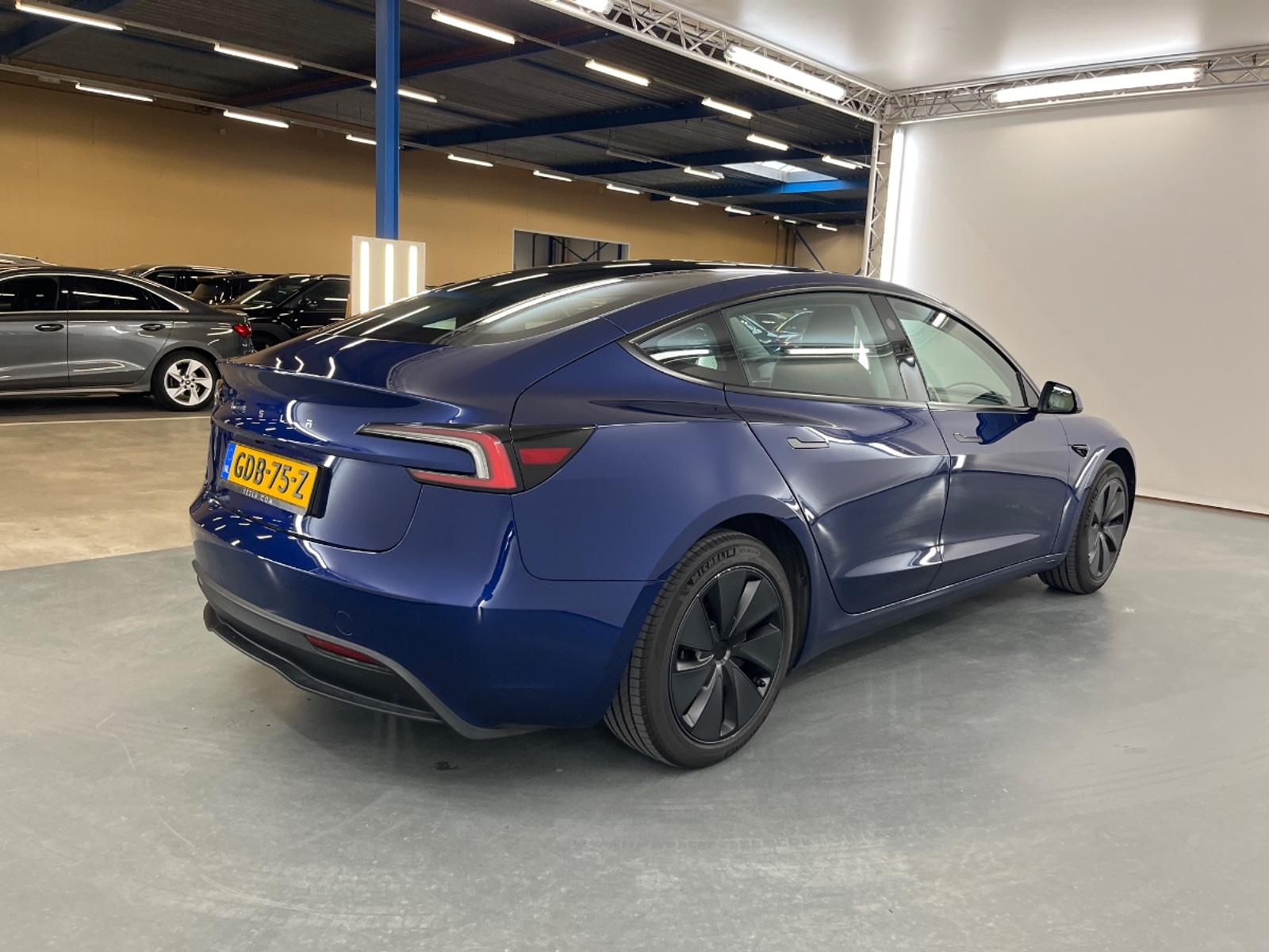 Foto 14 van Tesla Model 3