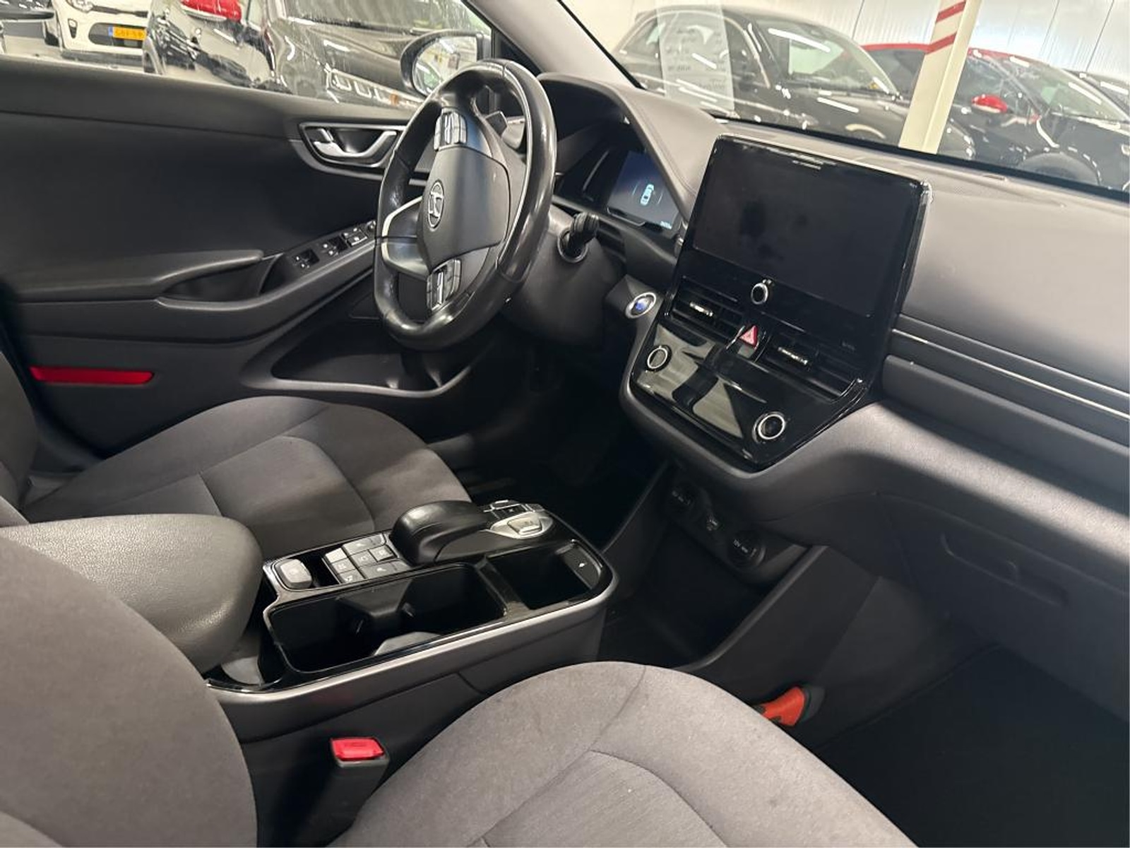 Foto 6 van Hyundai Ioniq