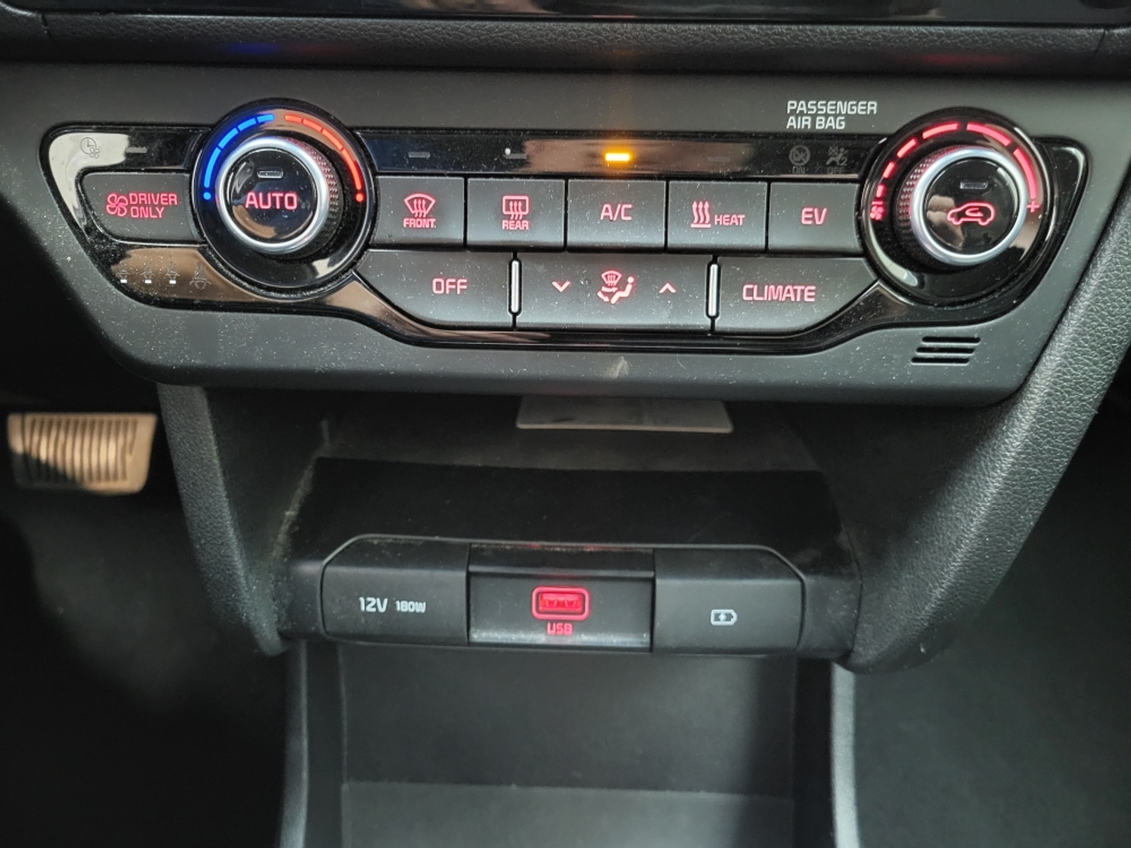 Foto 17 van Kia Niro