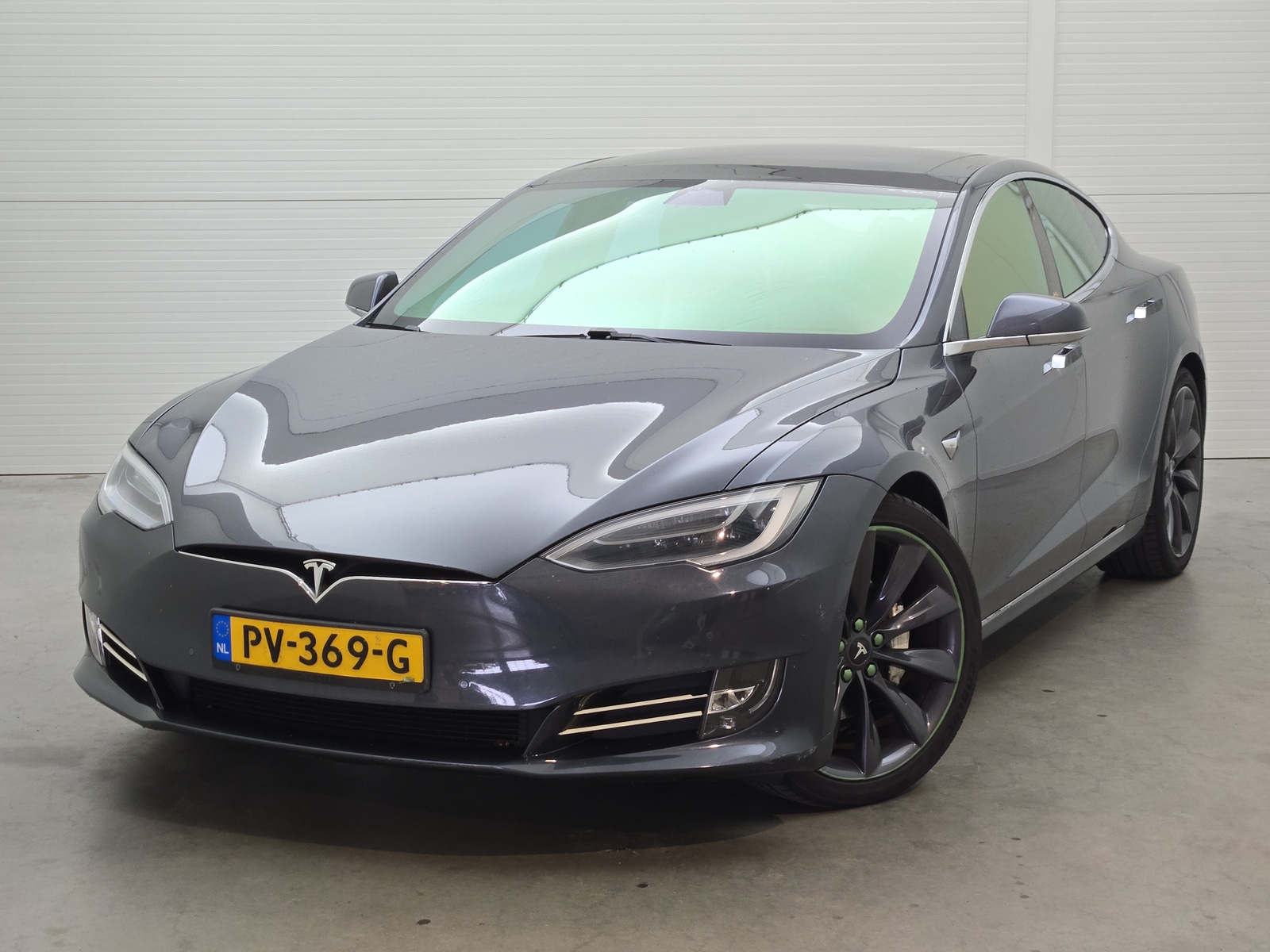 Foto 2 van Tesla Model S