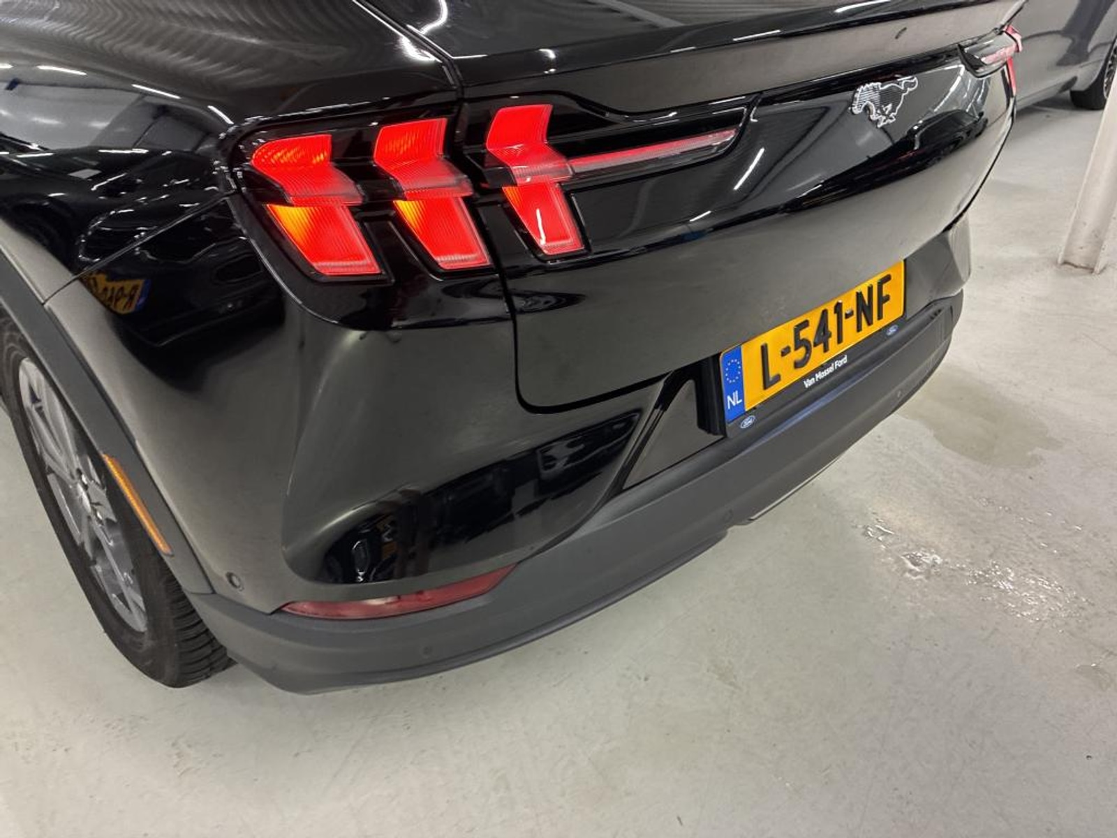 Foto 17 van Ford Mustang