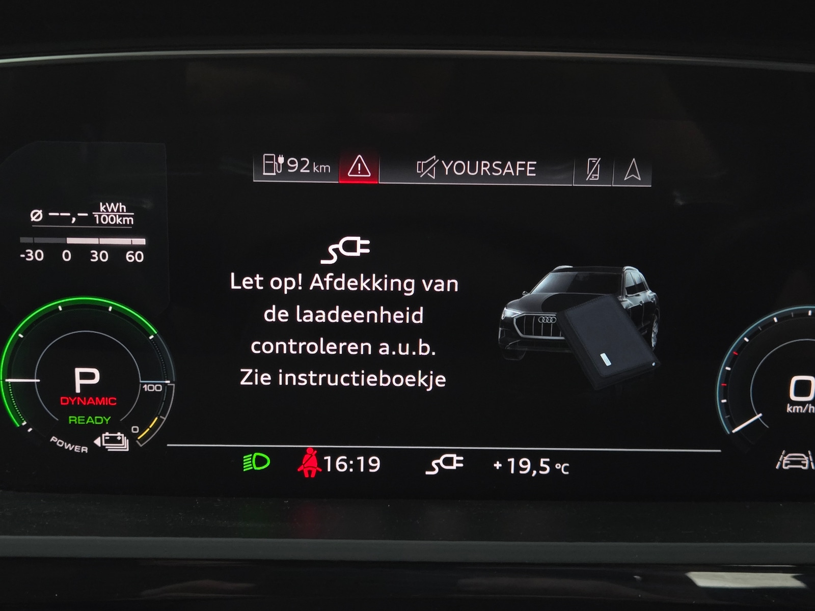 Foto 23 van Audi e-tron