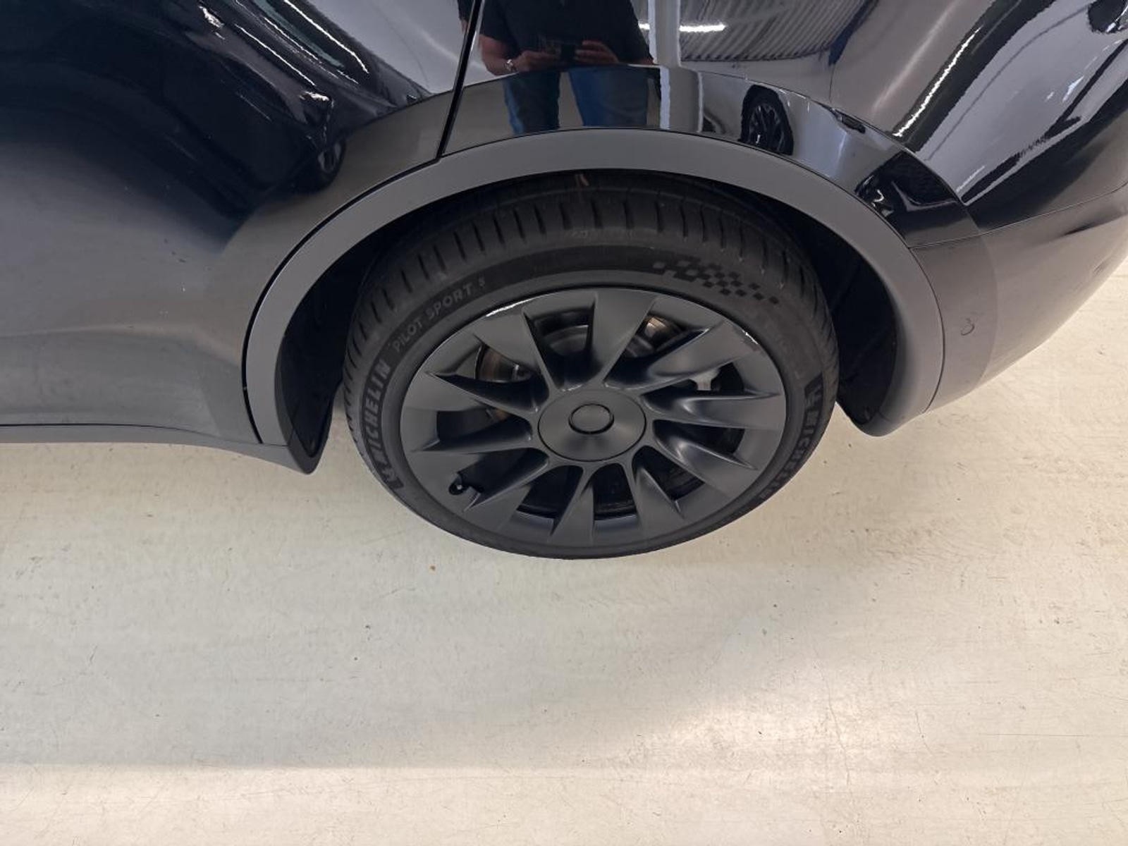 Foto 7 van Tesla Model Y