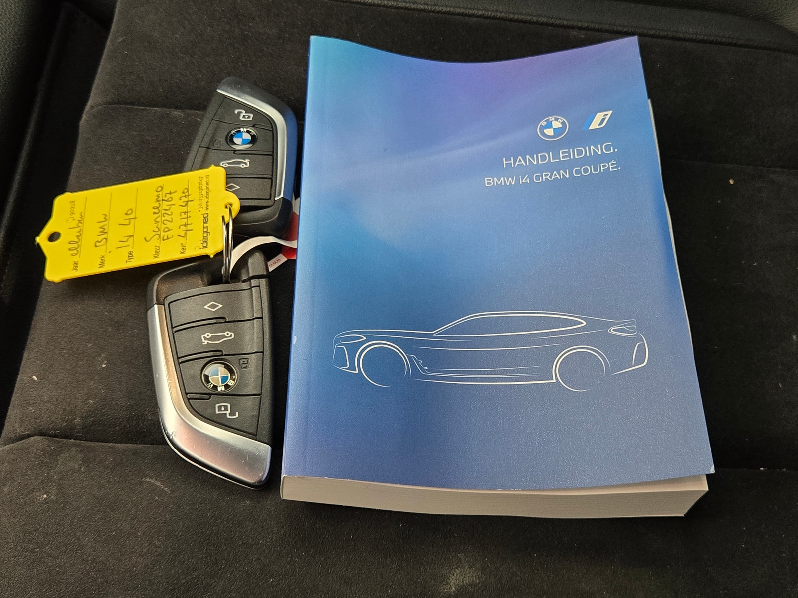 Foto 3 van BMW i4