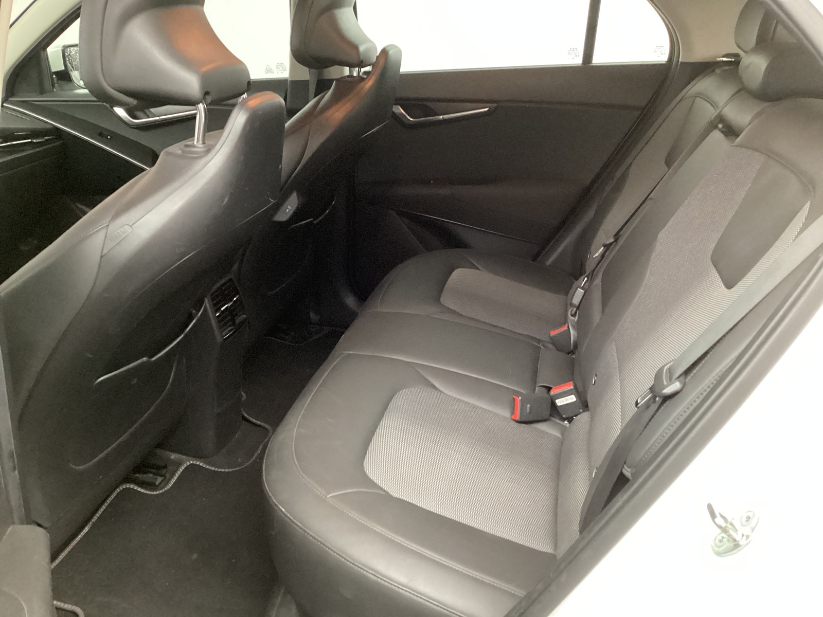 Foto 8 van Kia Niro