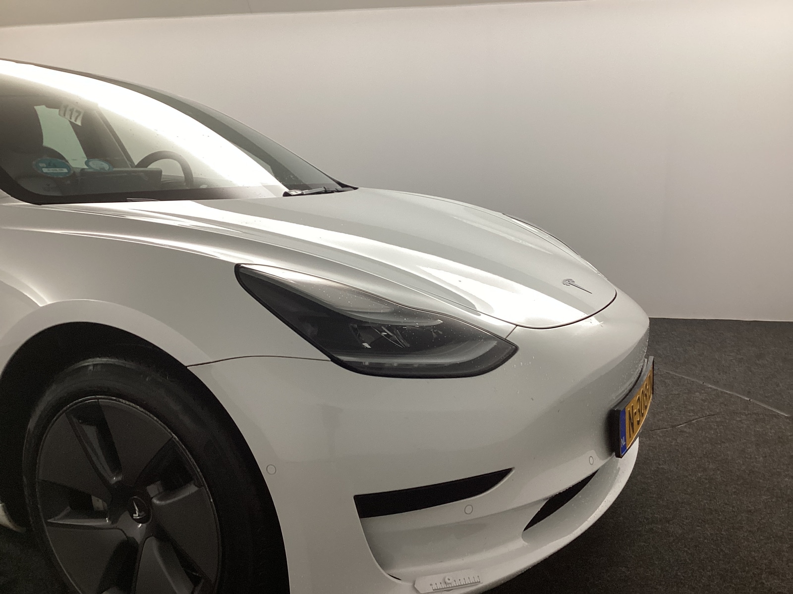 Foto 17 van Tesla Model 3