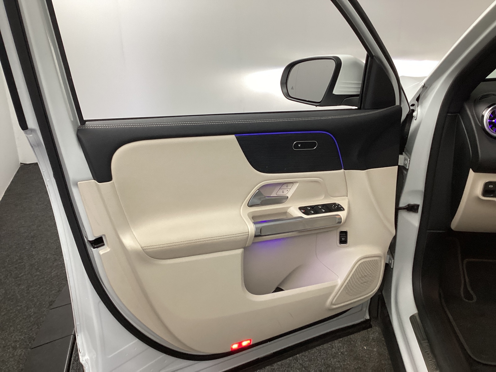 Foto 10 van Mercedes EQB