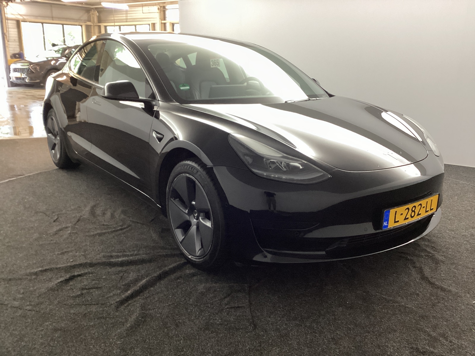 Foto 8 van Tesla Model 3