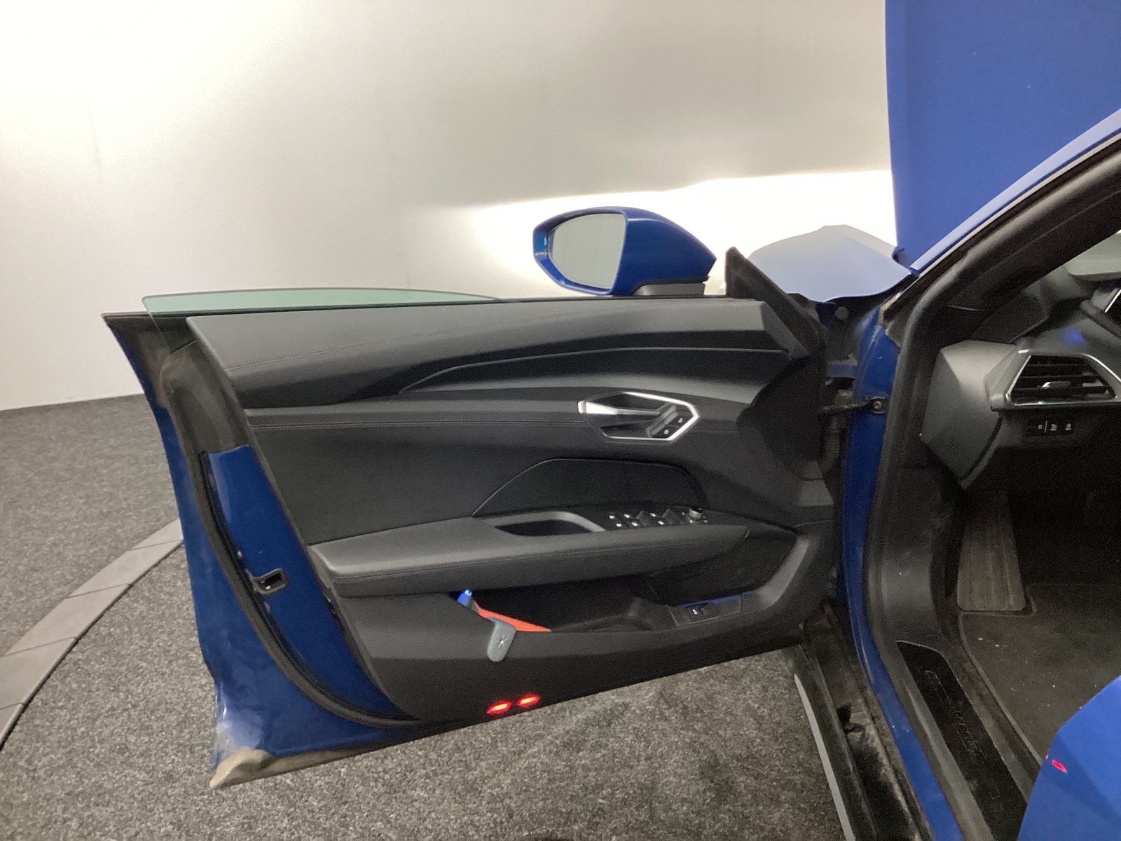 Foto 13 van Audi e-tron GT