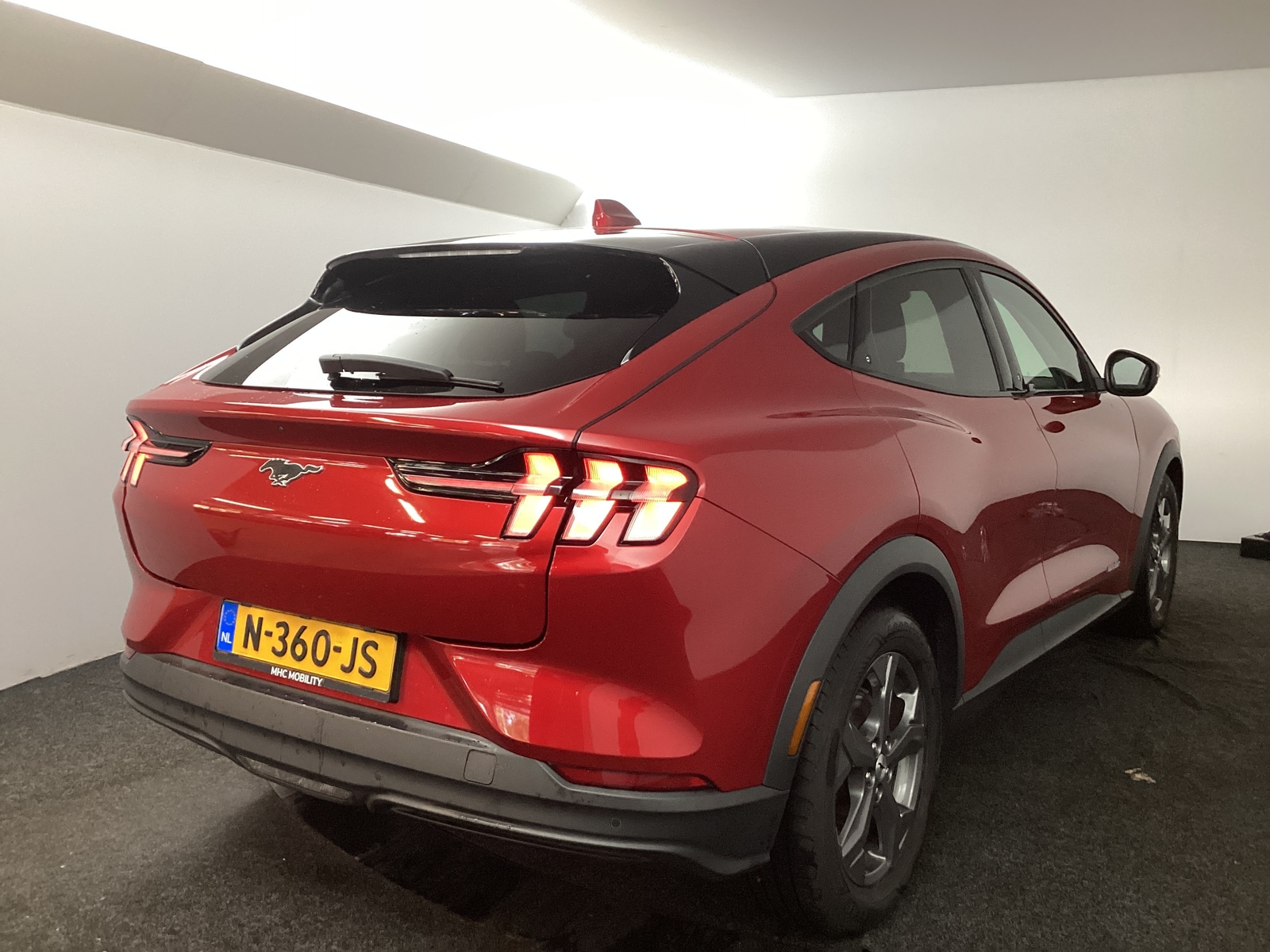 Foto 9 van Ford Mustang