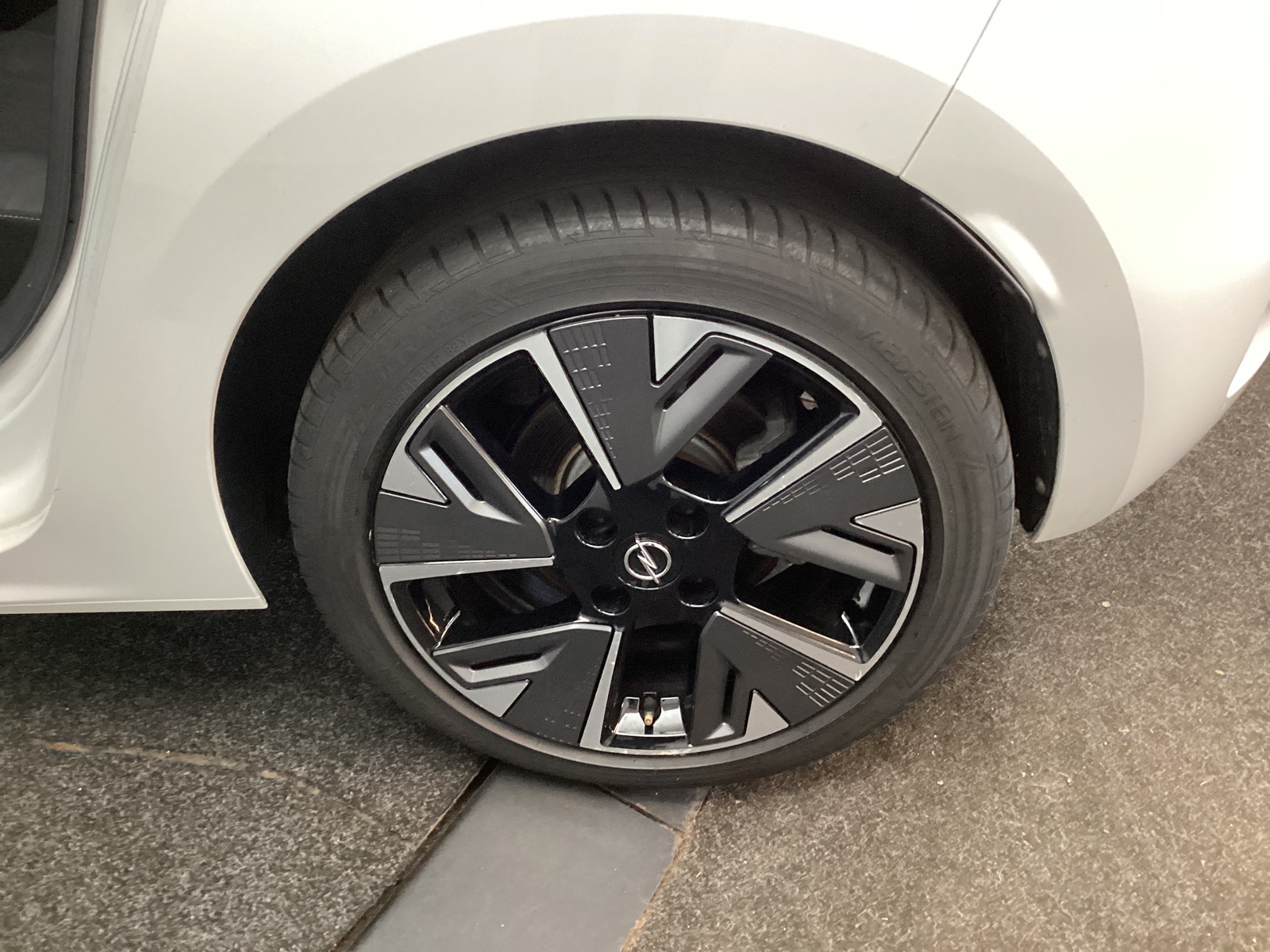 Foto 17 van Opel Corsa-e