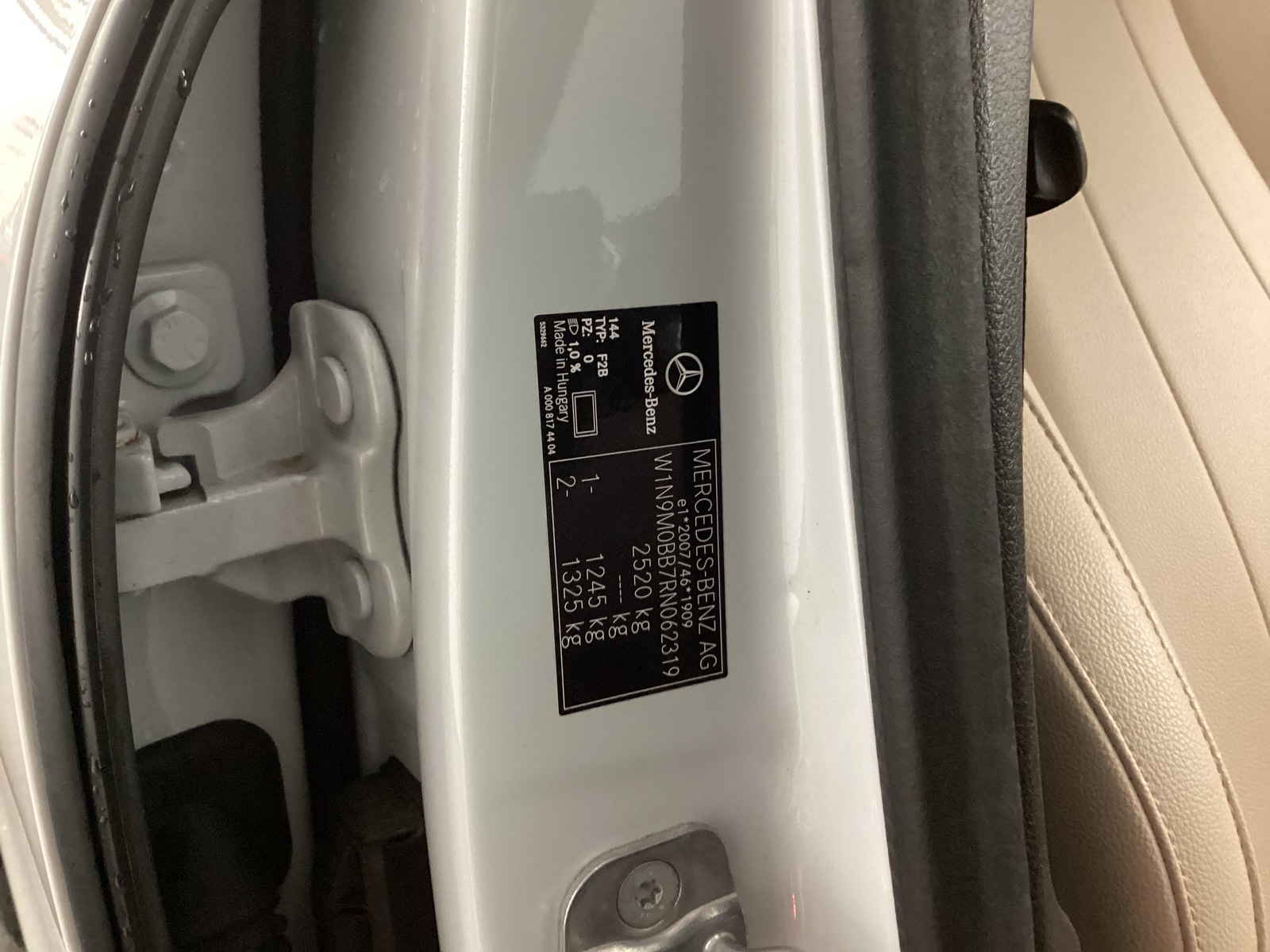 Photo 3 of Mercedes EQB