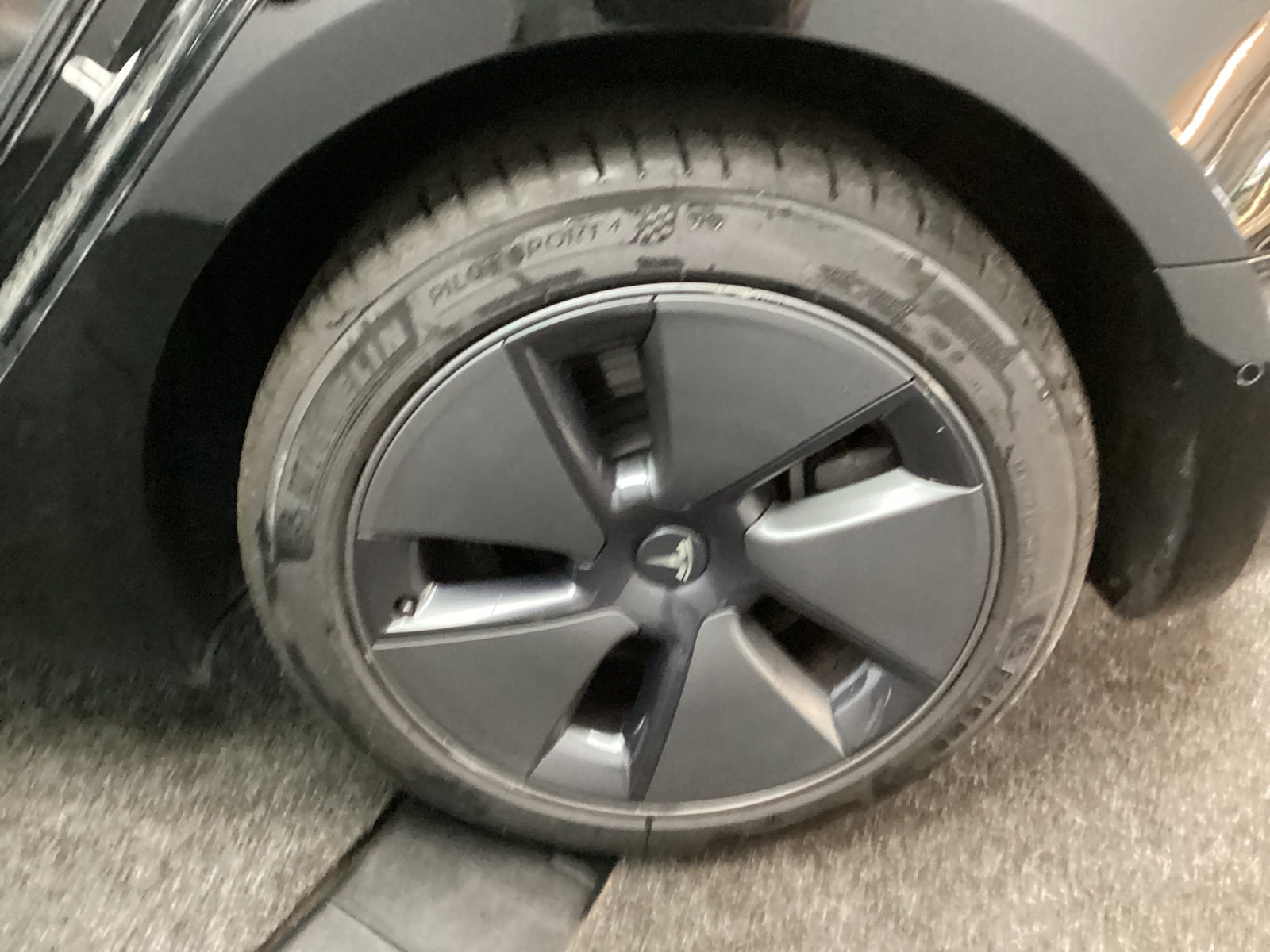 Foto 4 van Tesla Model 3