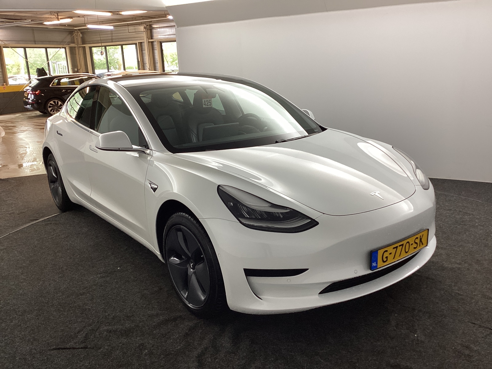 Foto 19 van Tesla Model 3