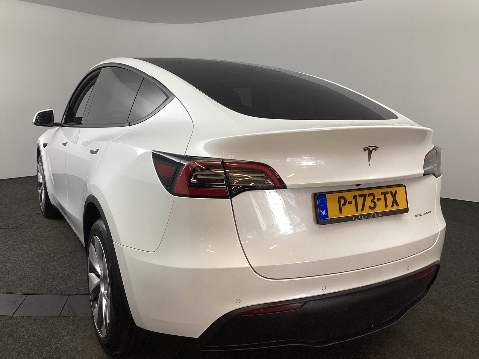 Foto 7 van Tesla Model Y