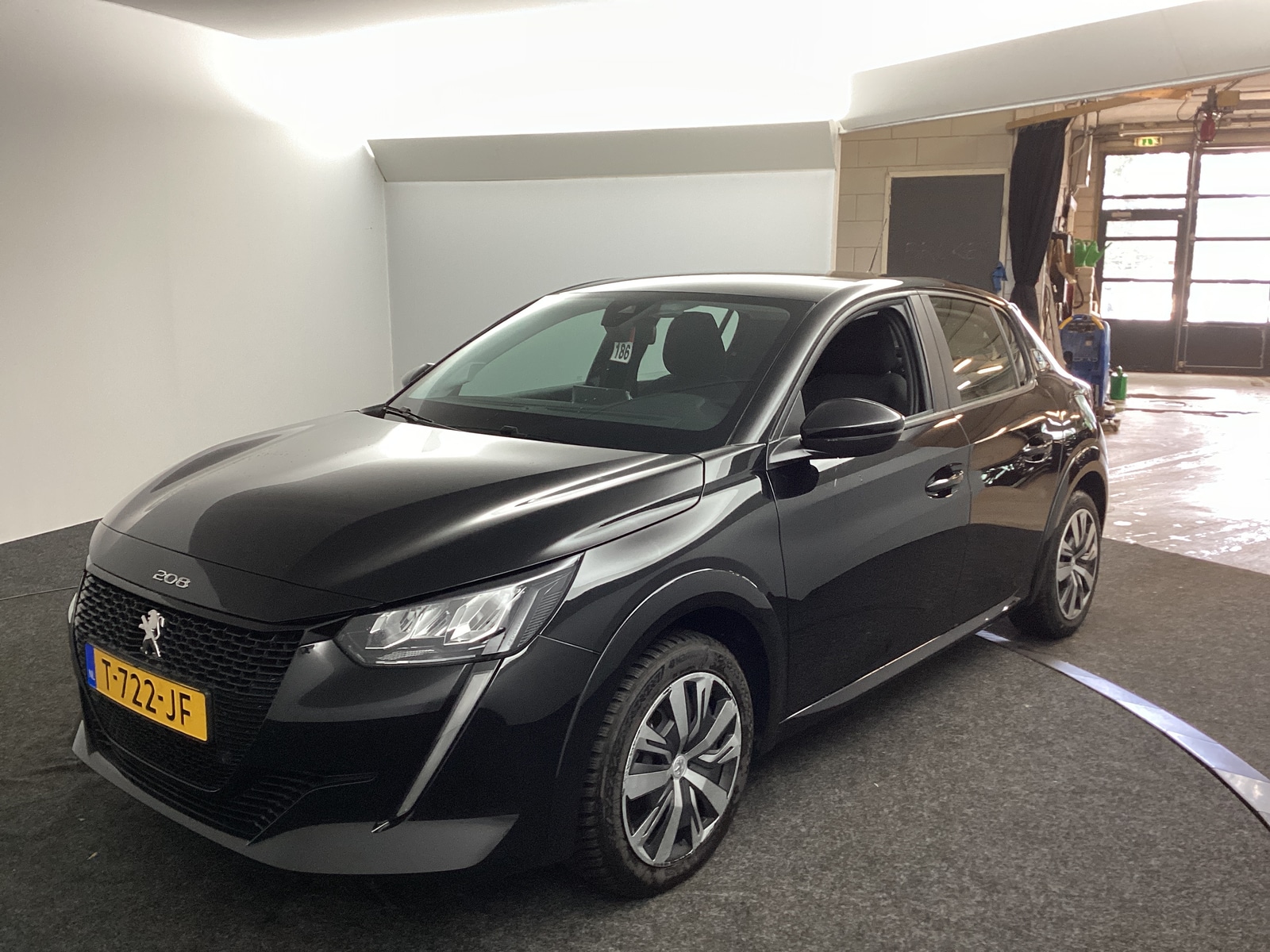 Foto 9 van Peugeot E-208