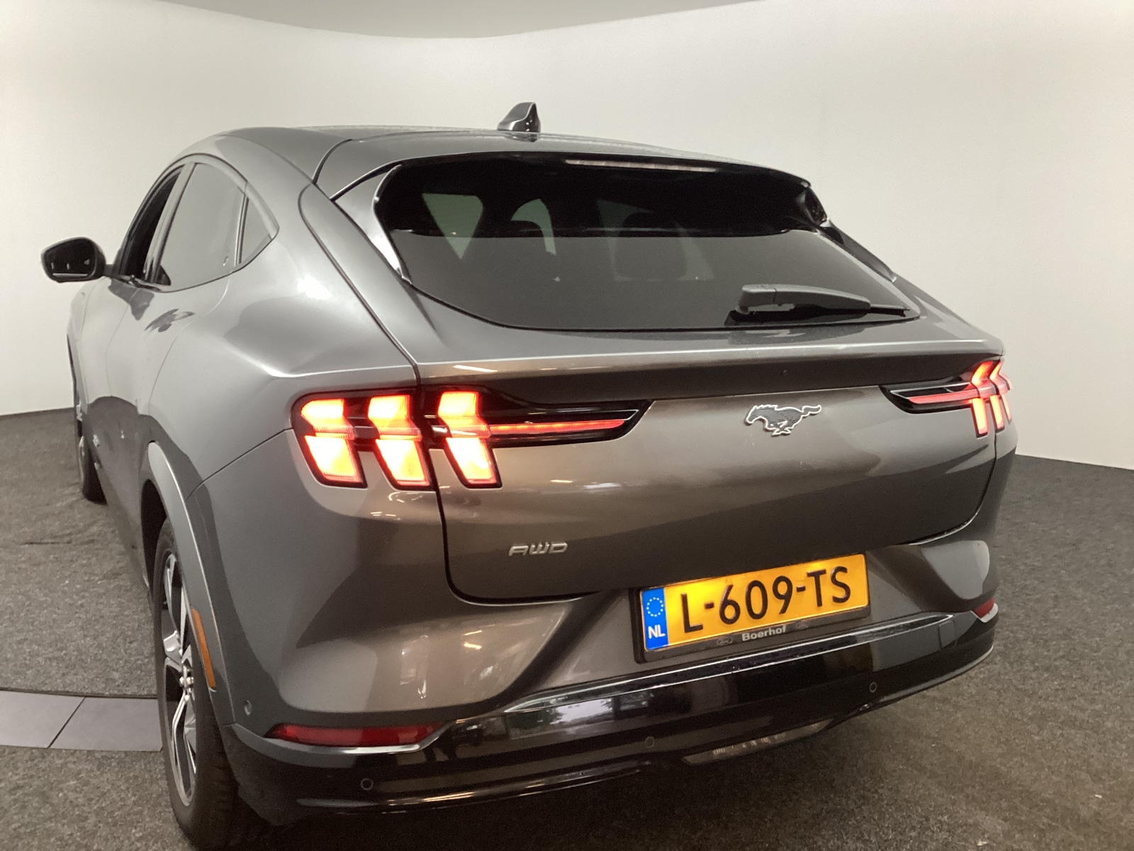 Foto 13 van Ford Mustang
