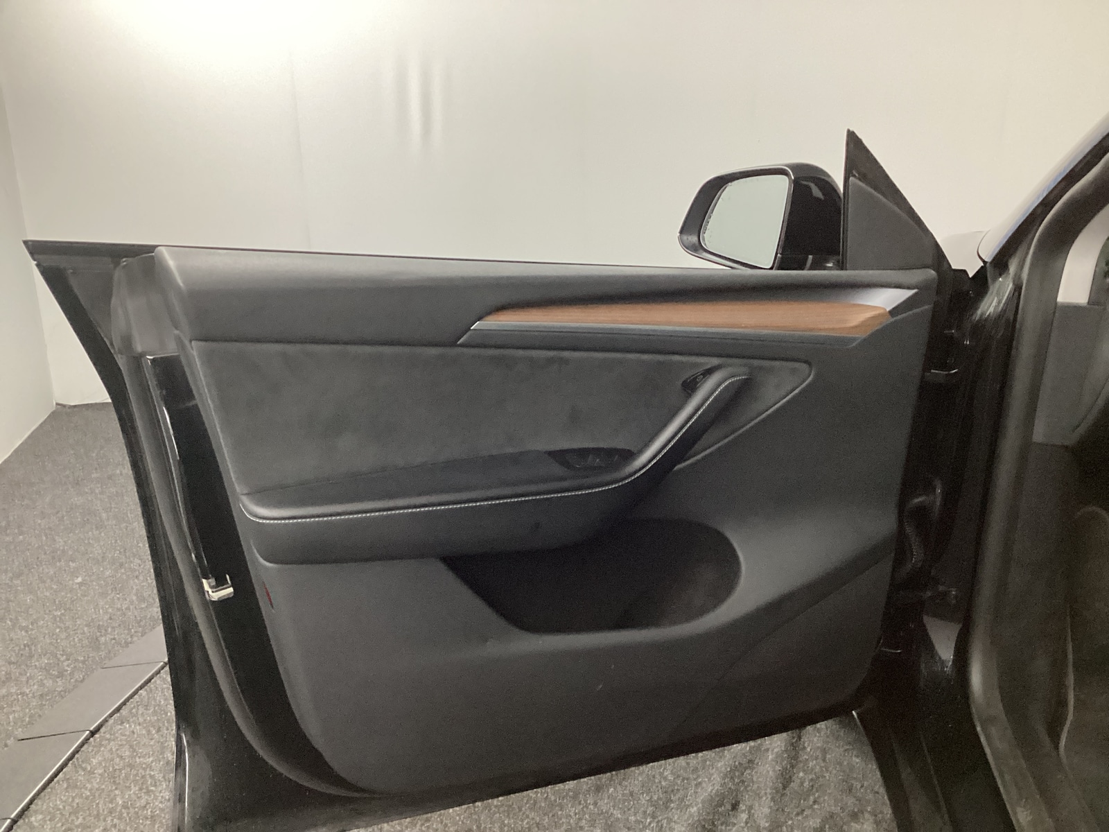 Foto 18 van Tesla Model Y