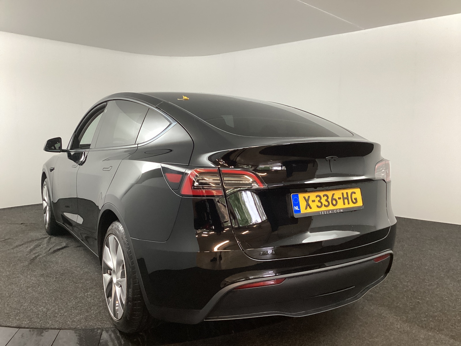 Foto 12 van Tesla Model Y