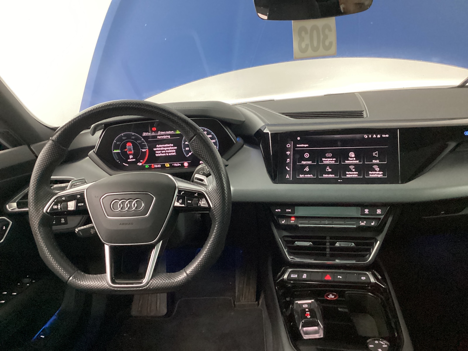 Foto 11 van Audi e-tron GT