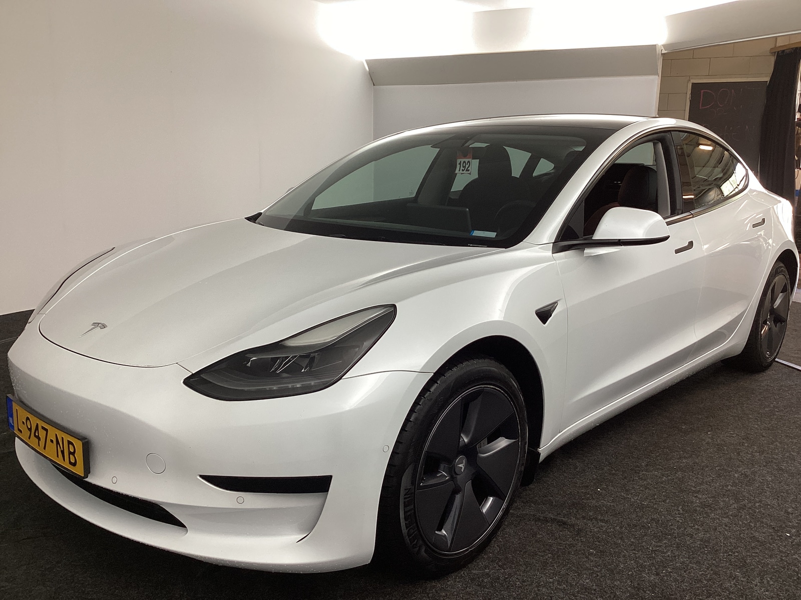 Foto 8 van Tesla Model 3