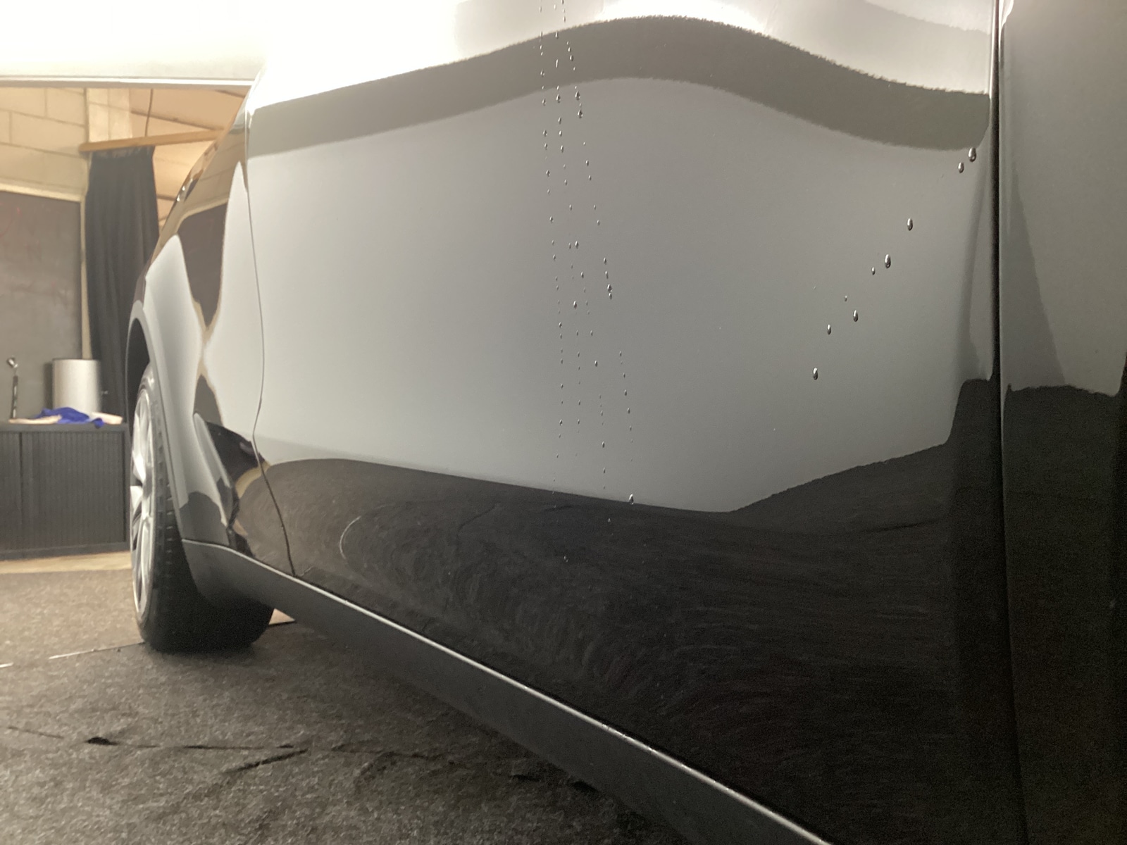 Foto 9 van Tesla Model Y