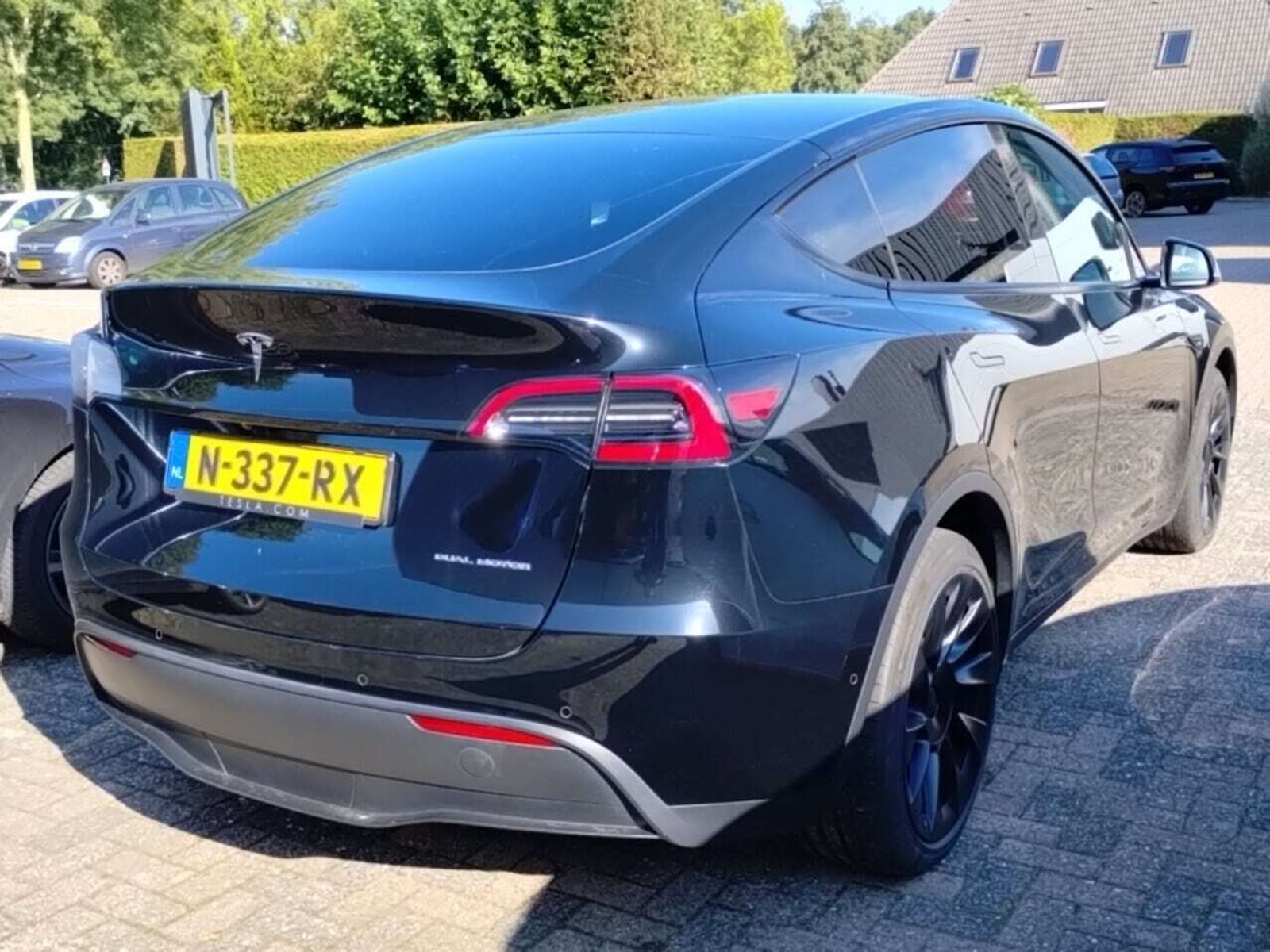 Foto 2 van Tesla Model Y