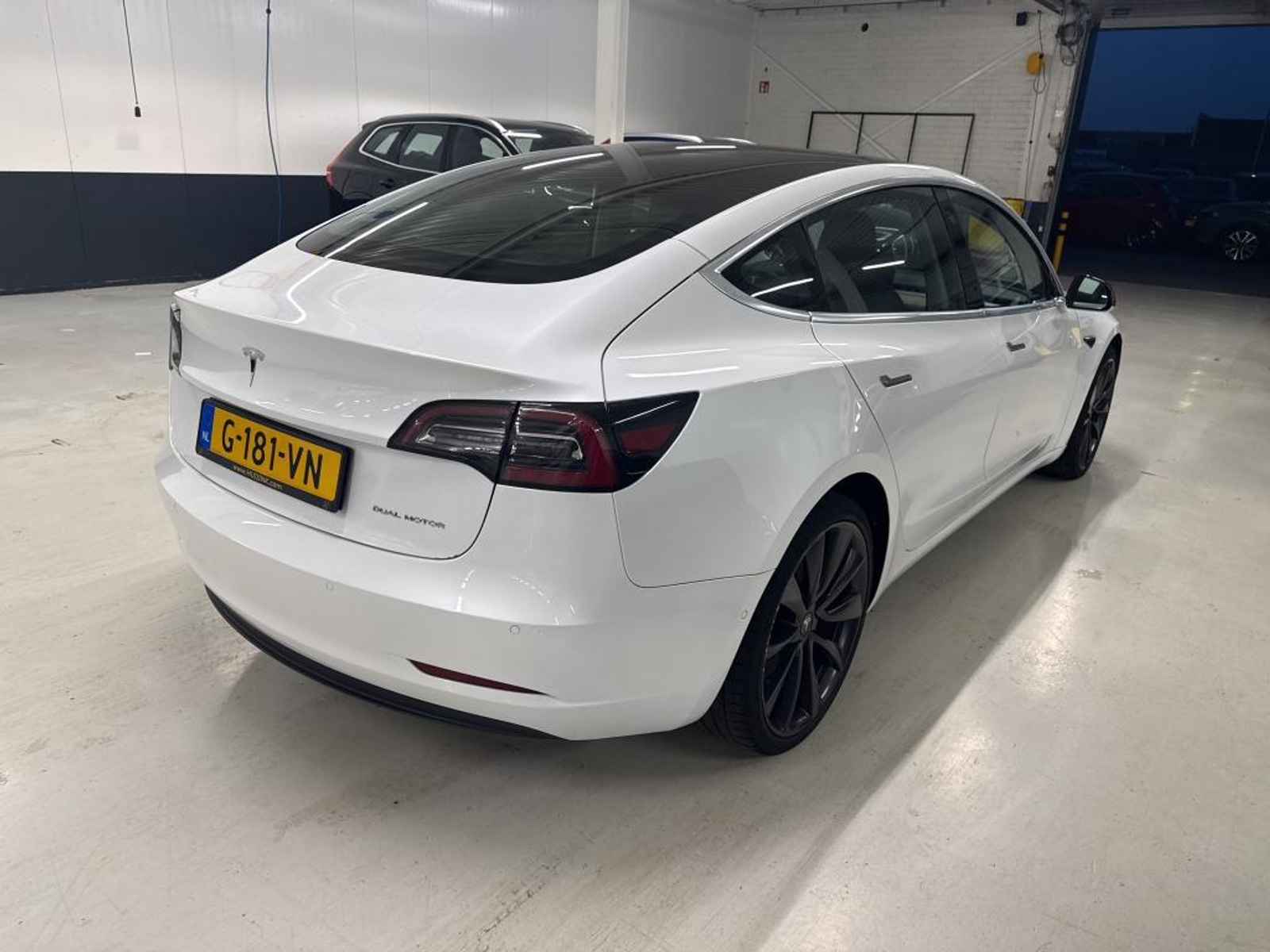 Foto 8 van Tesla Model 3