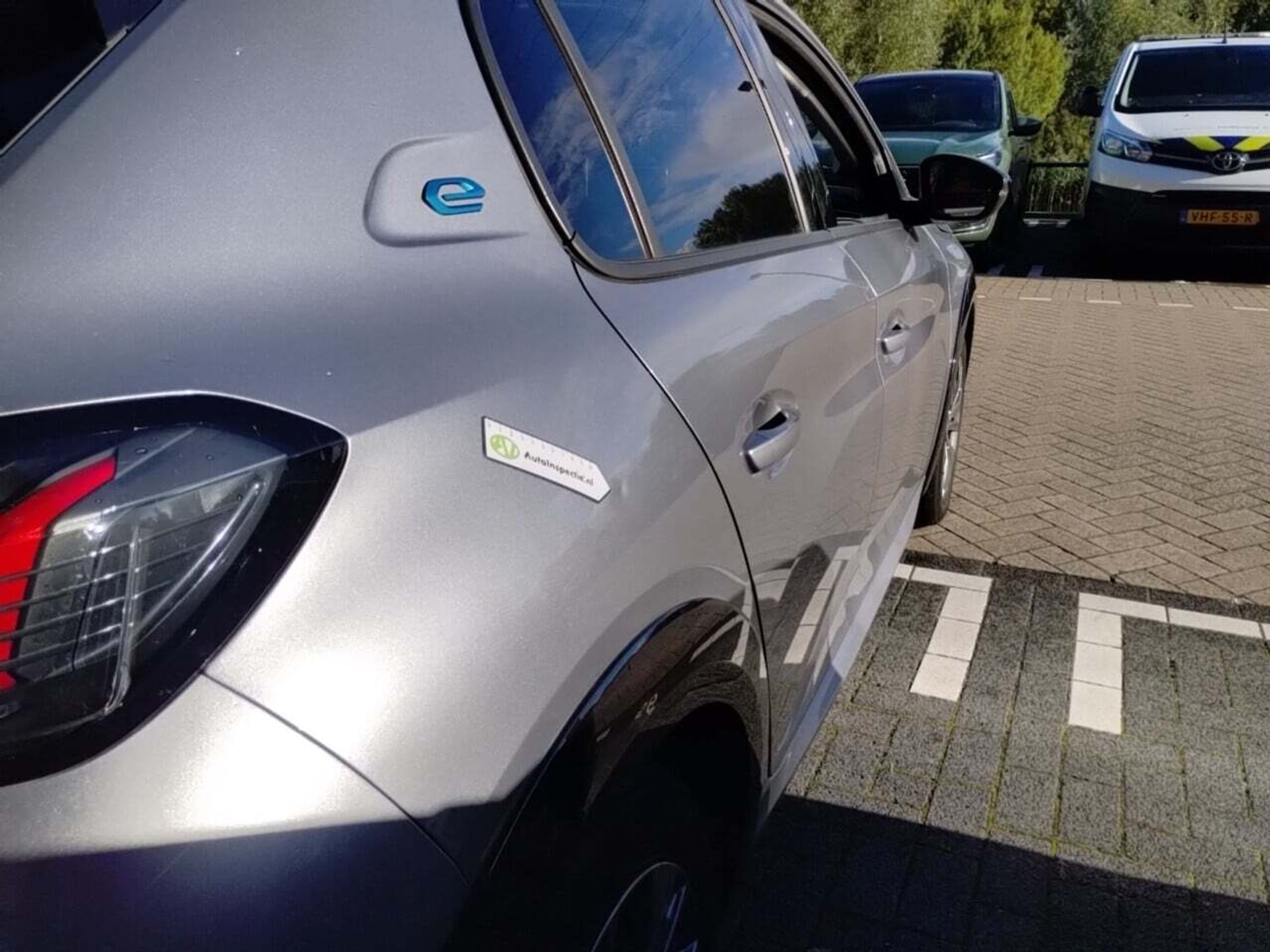 Foto 18 van Peugeot E-208