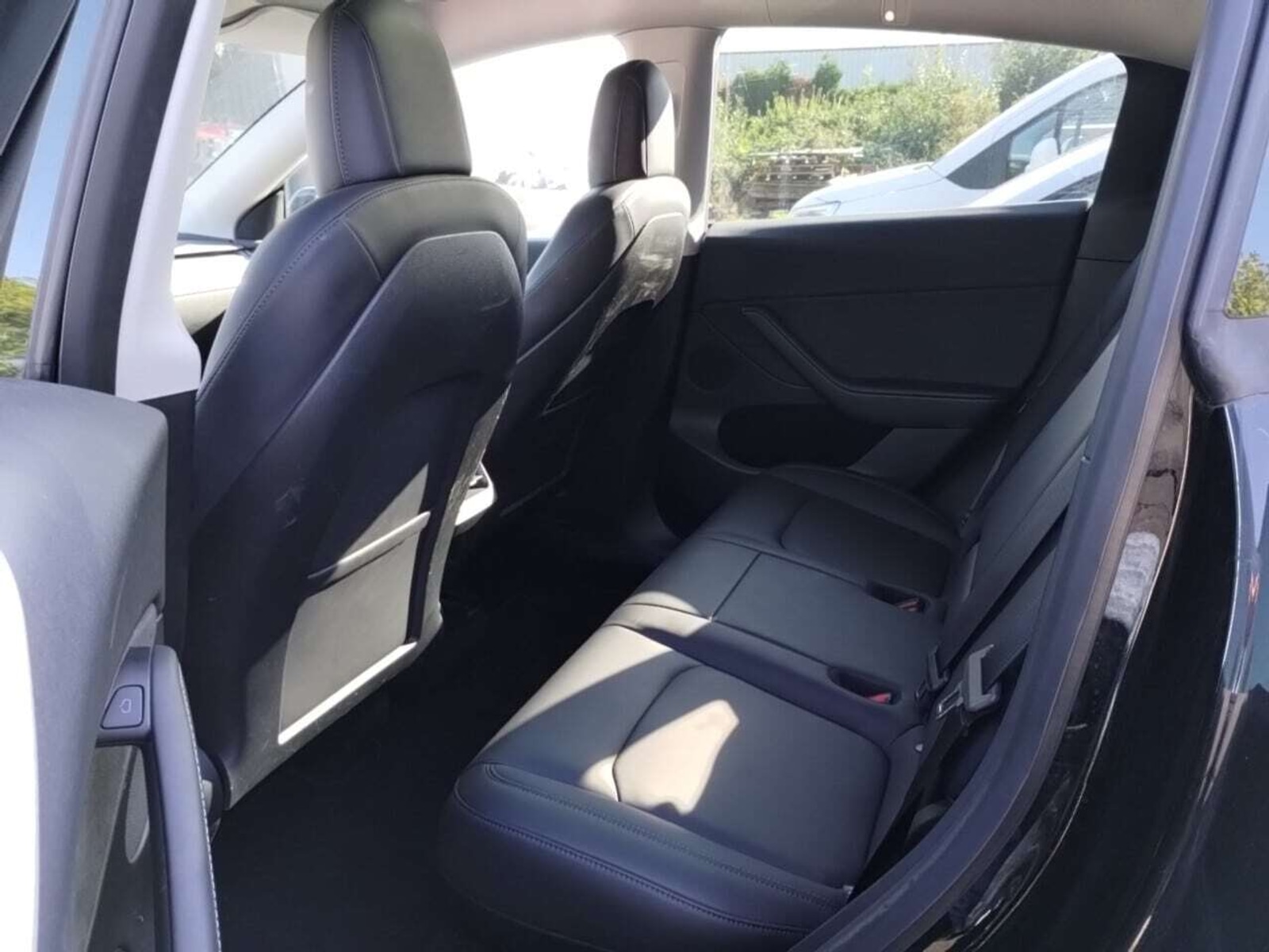 Foto 6 van Tesla Model Y