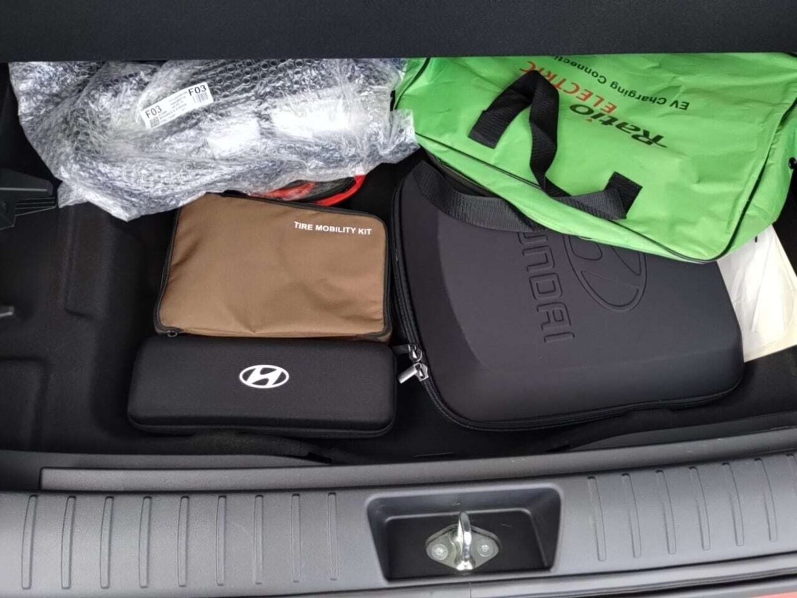 Foto 10 van Hyundai Kona