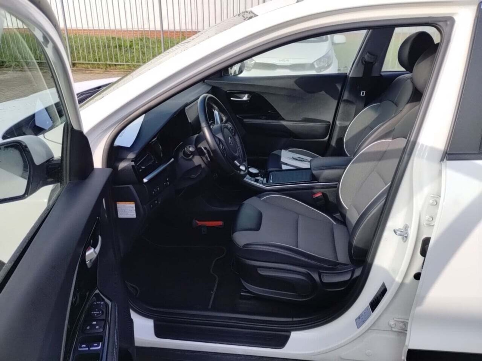 Foto 6 van Kia Niro