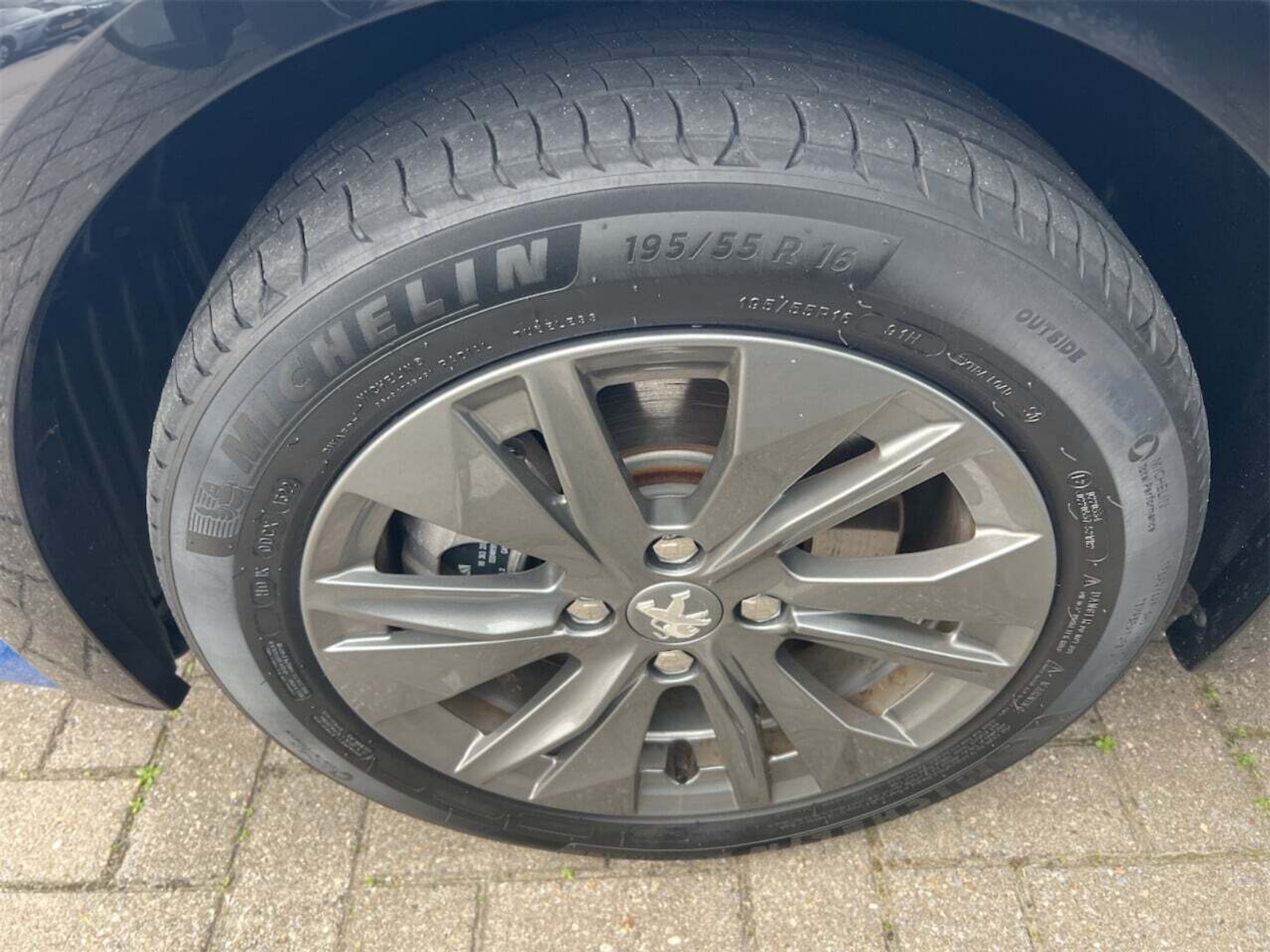 Foto 17 van Peugeot E-208