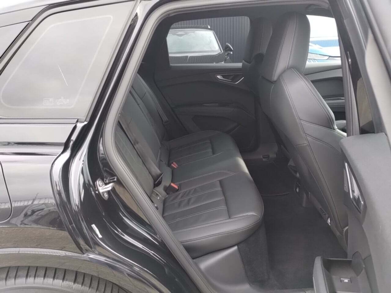Foto 10 van Audi Q4 e-tron