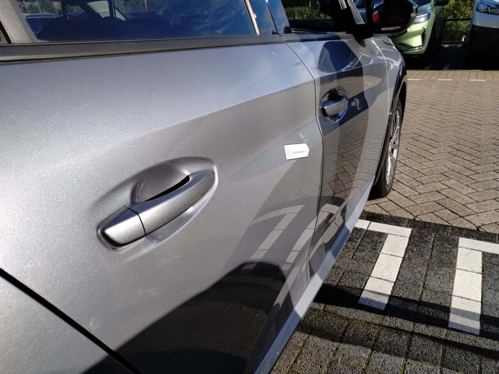 Foto 20 van Peugeot E-208