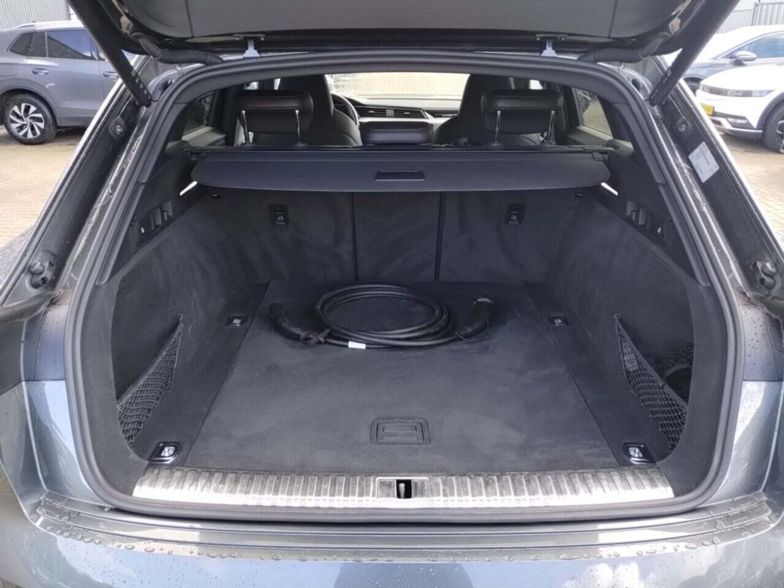 Foto 10 van Audi e-tron