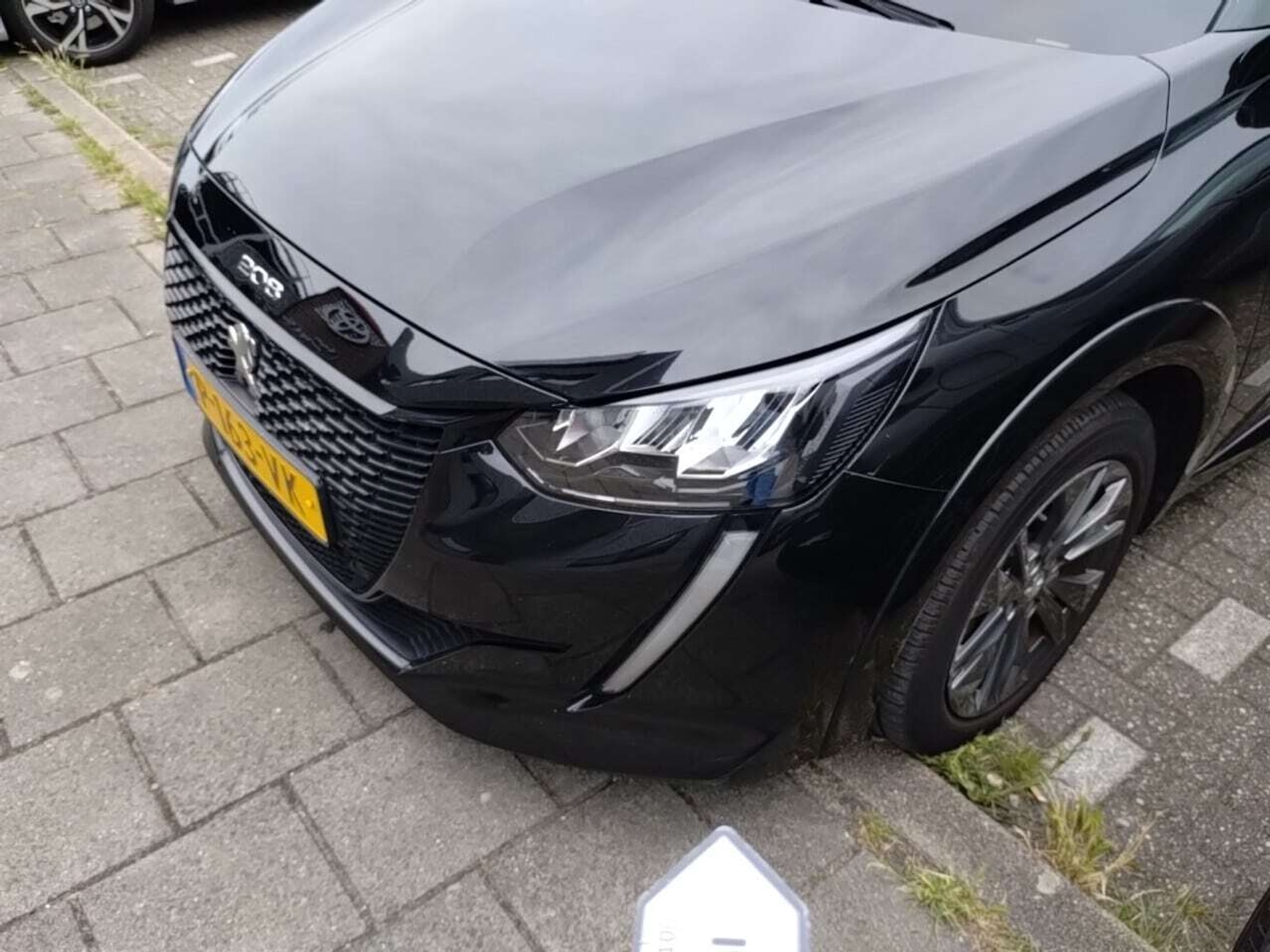 Foto 20 van Peugeot E-208