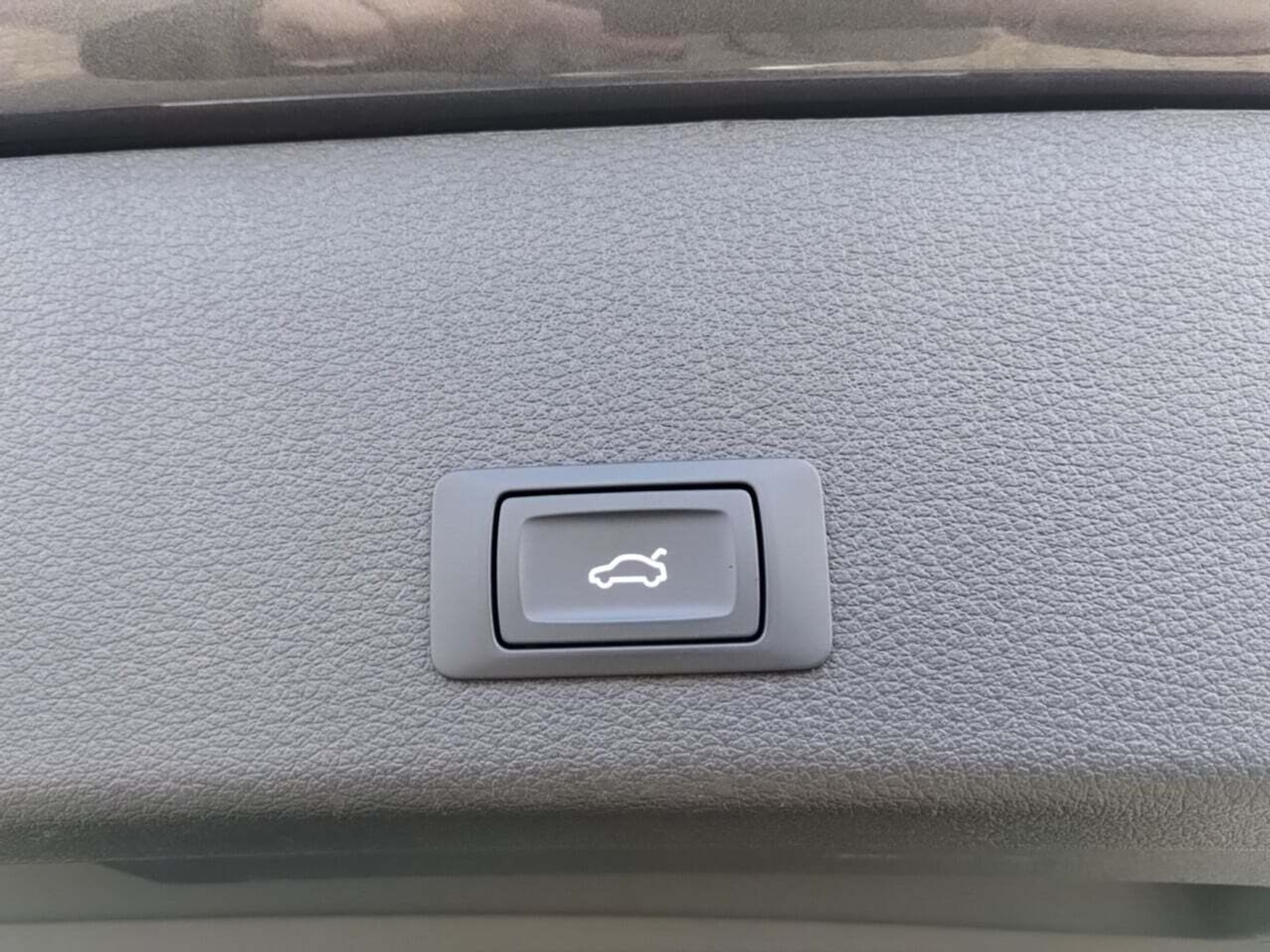 Foto 19 van Audi e-tron