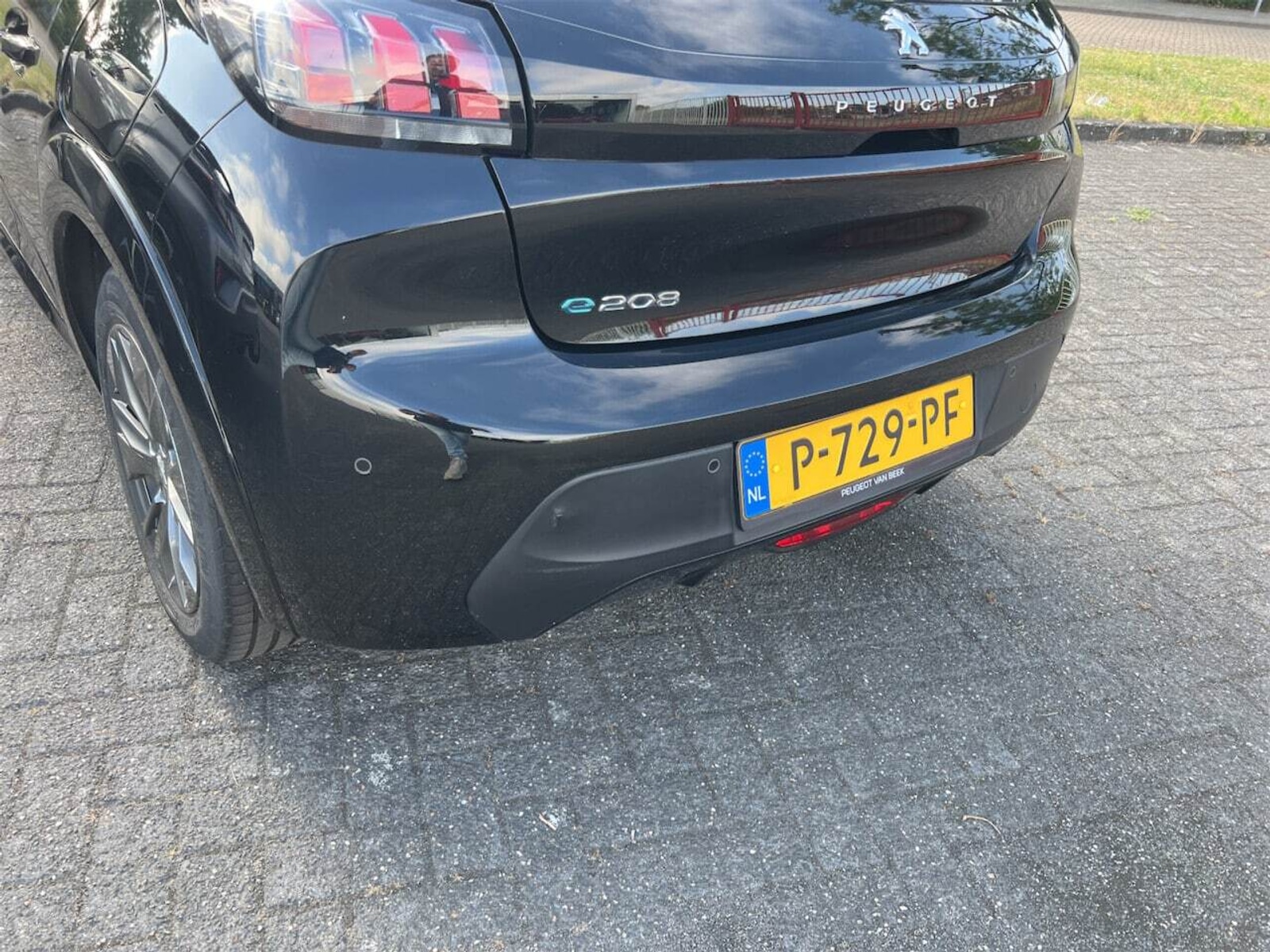Foto 27 van Peugeot E-208