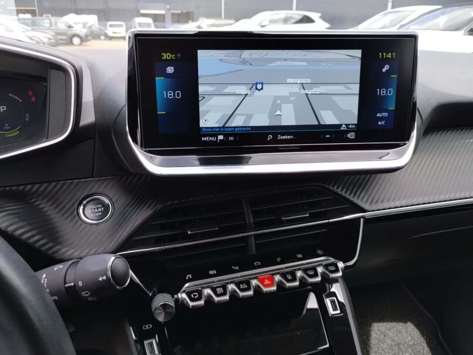 Foto 7 van Peugeot E-208