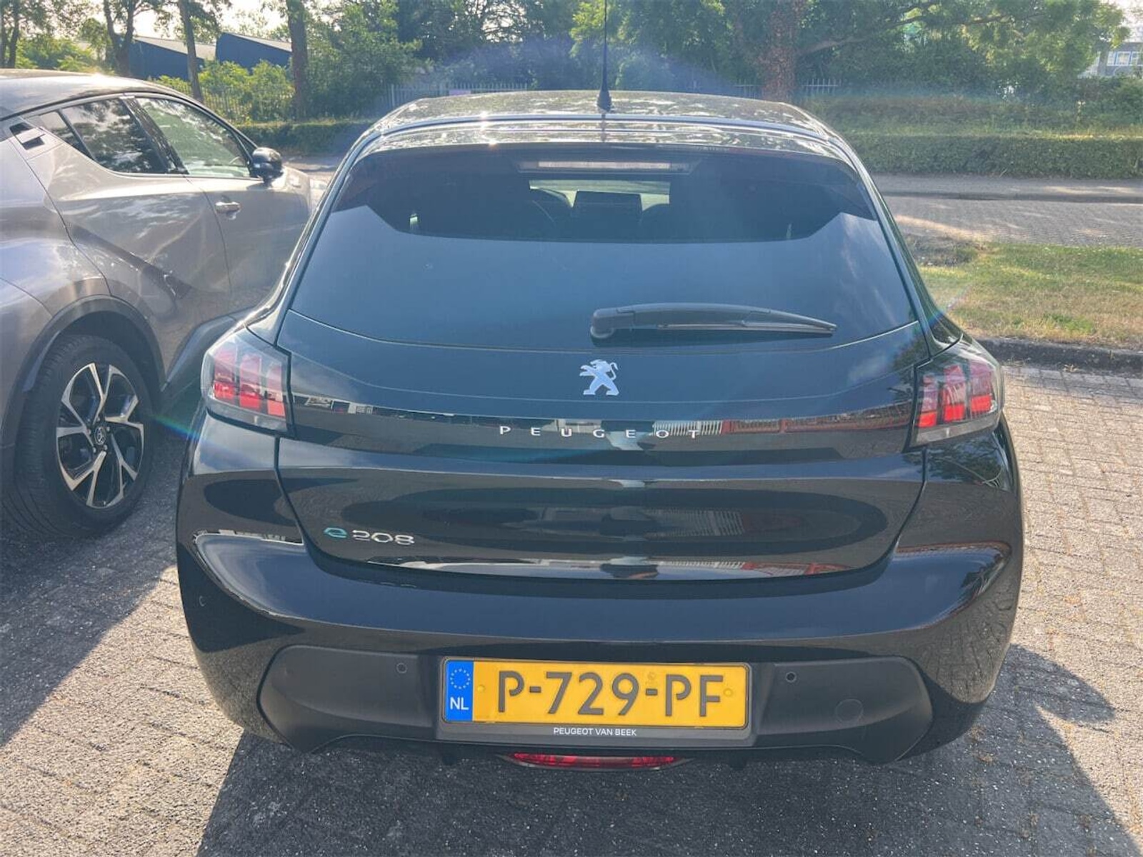 Foto 22 van Peugeot E-208