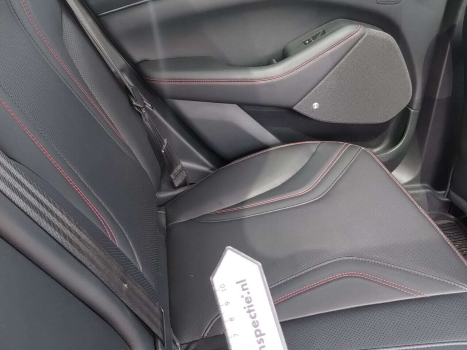 Foto 22 van Ford Mustang