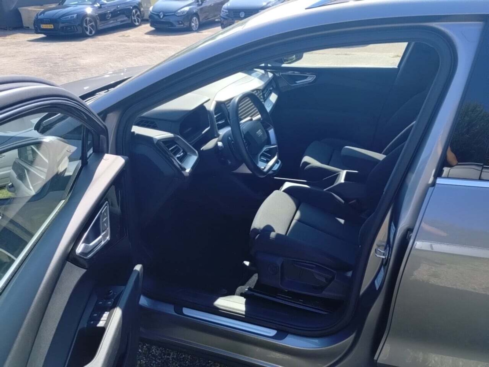 Foto 13 van Audi Q4 e-tron